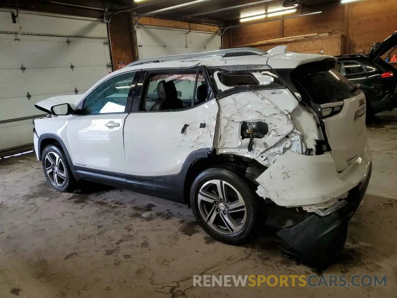 2 fotografías del automóvil dañado 3GKALVEV1ML343457 GMC TERRAIN 2021
