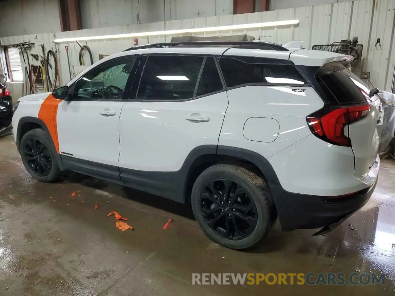 2 fotografías del automóvil dañado 3GKALVEV7ML401992 GMC TERRAIN 2021