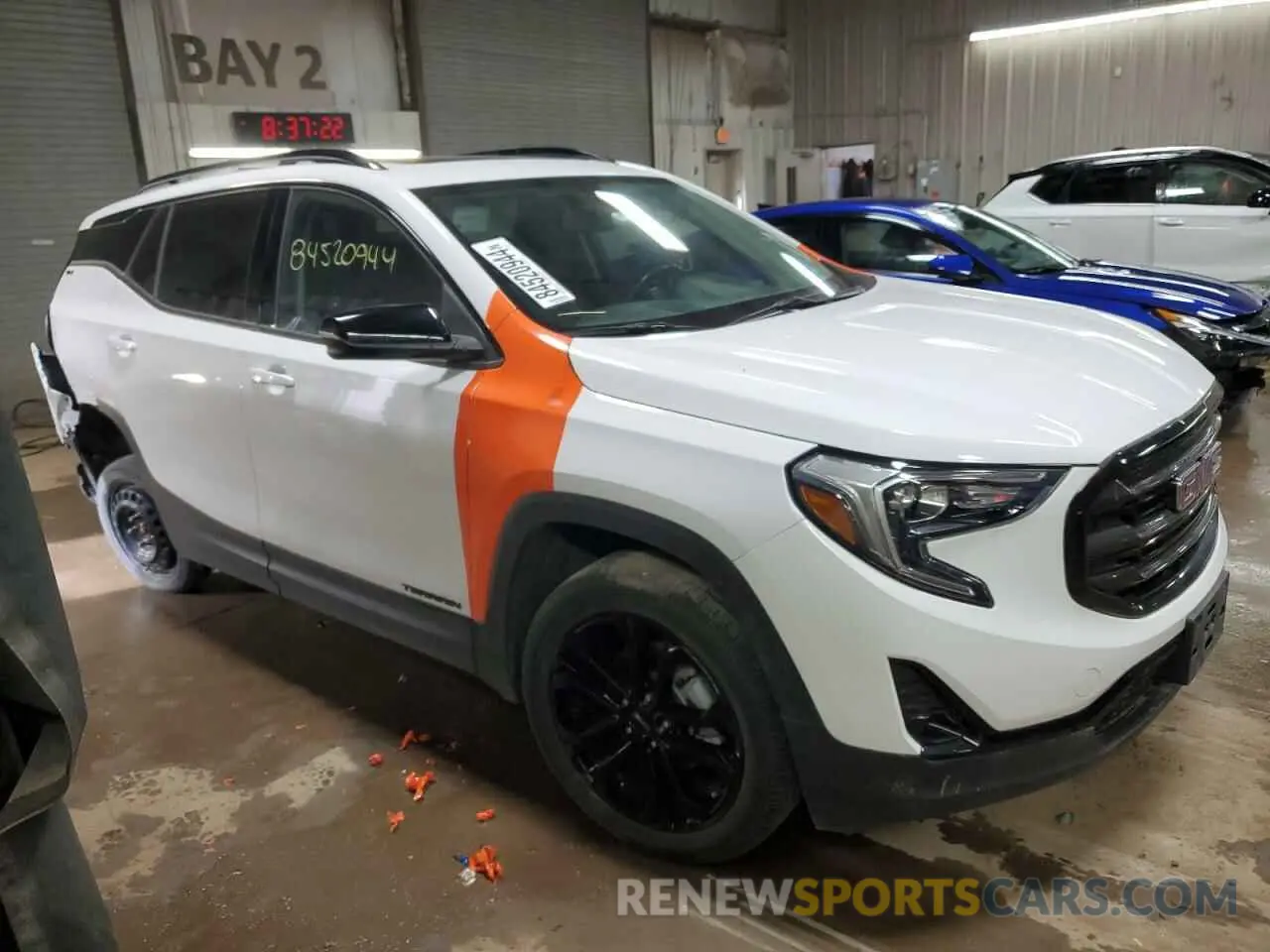 4 fotografías del automóvil dañado 3GKALVEV7ML401992 GMC TERRAIN 2021