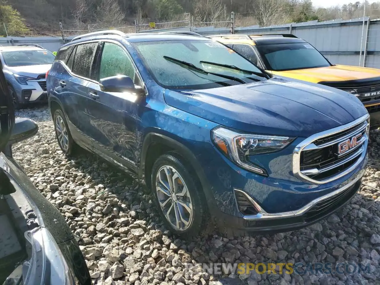 4 fotografías del automóvil dañado 3GKALVEV8ML315512 GMC TERRAIN 2021