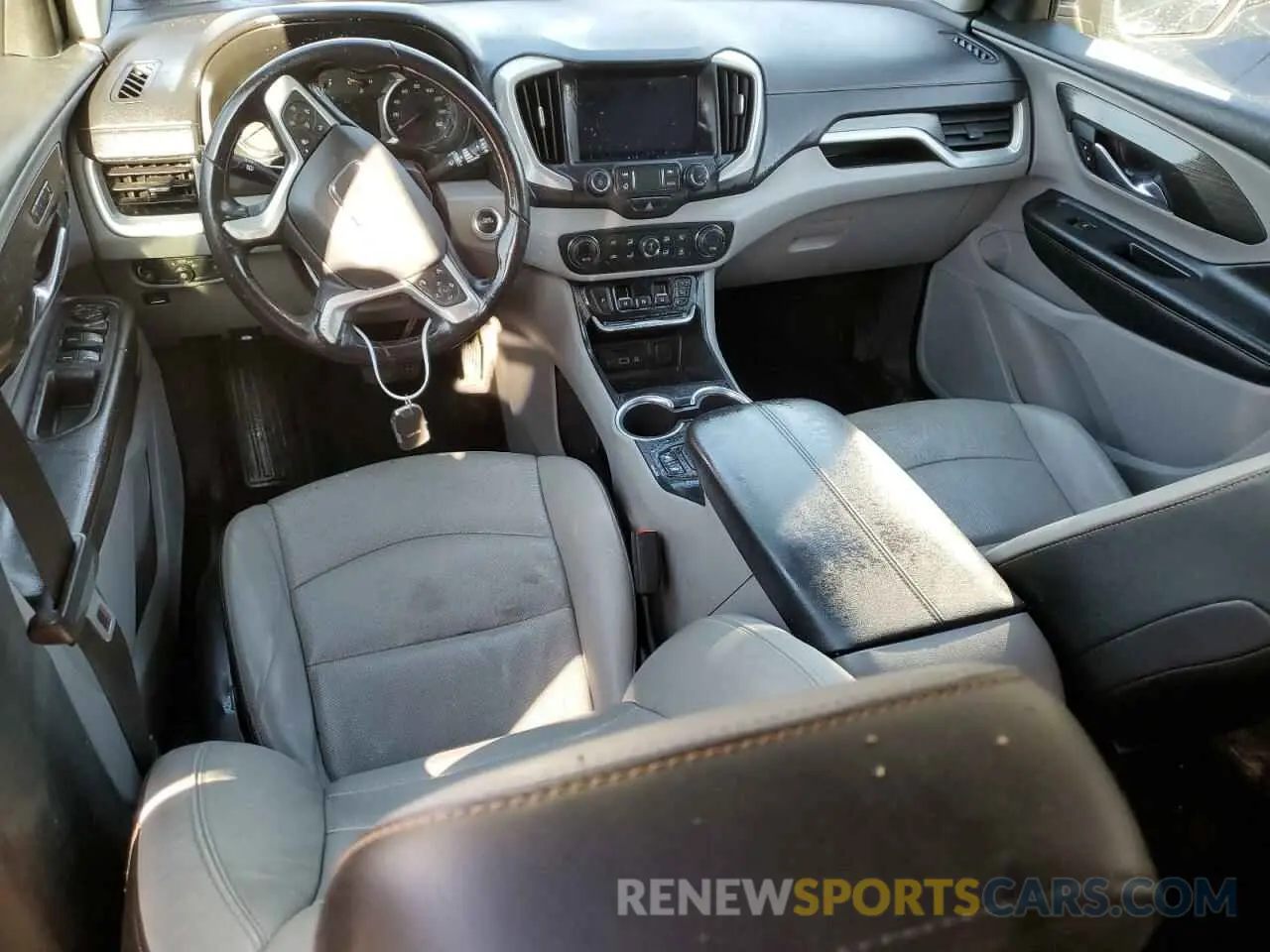 8 fotografías del automóvil dañado 3GKALVEV8ML315512 GMC TERRAIN 2021