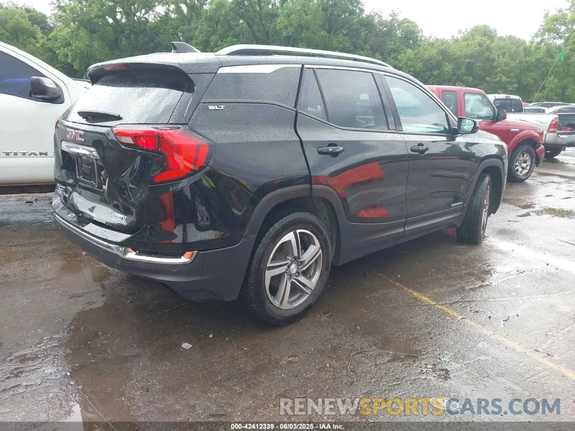 4 fotografías del automóvil dañado 3GKALVEVXML310893 GMC TERRAIN 2021