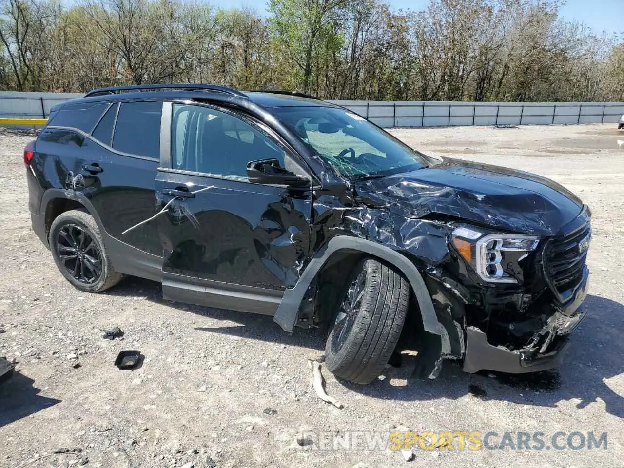 4 fotografías del automóvil dañado 3GKALMEV0NL293548 GMC TERRAIN 2022