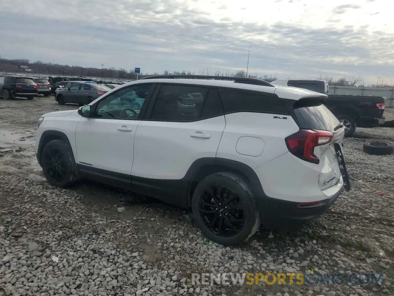 2 fotografías del automóvil dañado 3GKALMEV3NL271950 GMC TERRAIN 2022