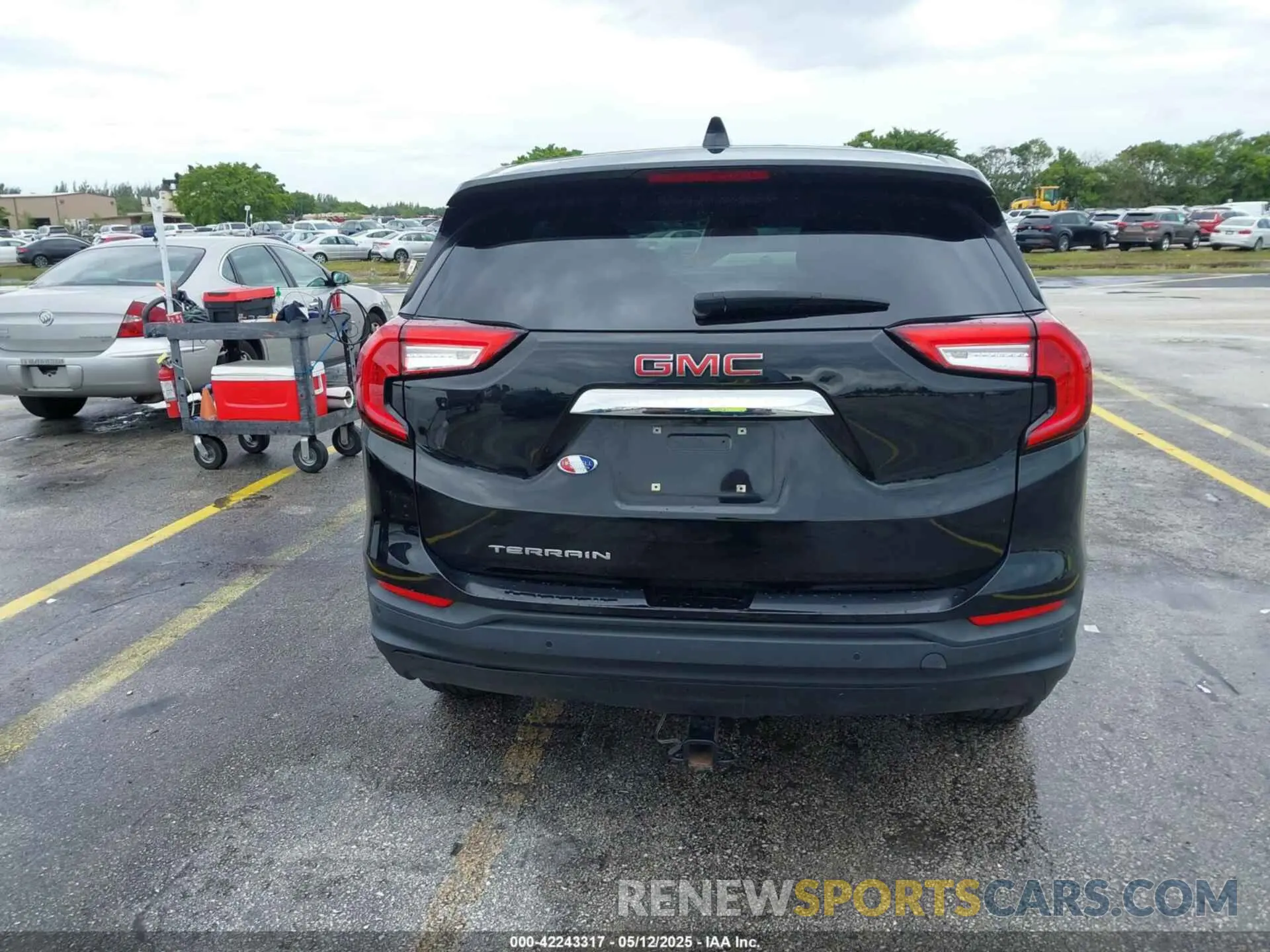 16 fotografías del automóvil dañado 3GKALMEV5NL174474 GMC TERRAIN 2022