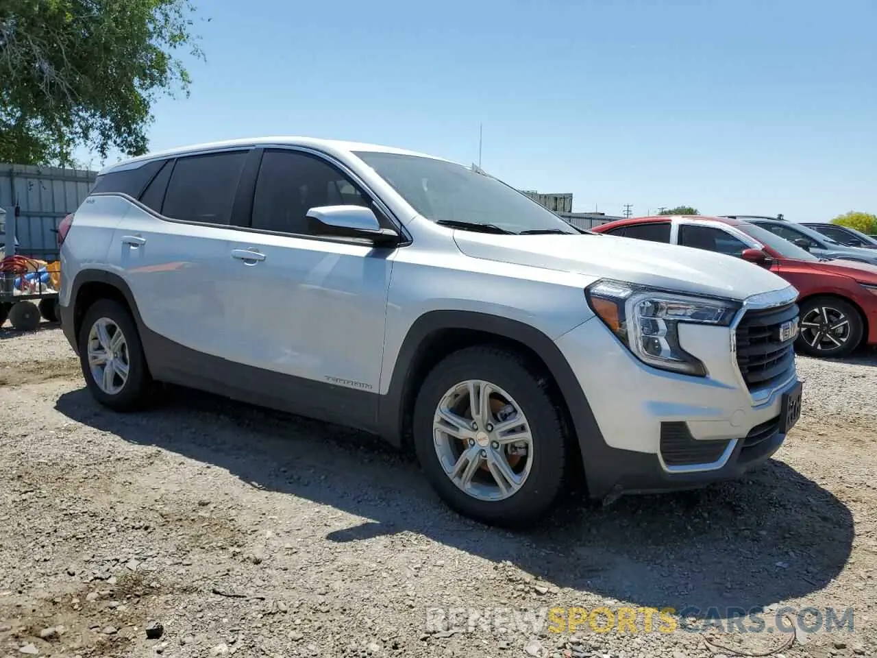 4 fotografías del automóvil dañado 3GKALMEV5NL206727 GMC TERRAIN 2022