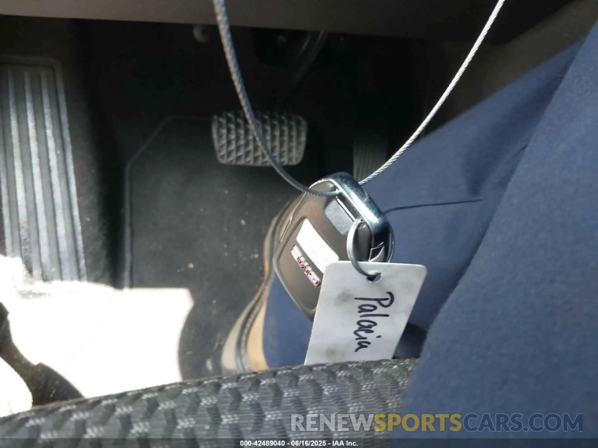 11 fotografías del automóvil dañado 3GKALMEV5NL207280 GMC TERRAIN 2022