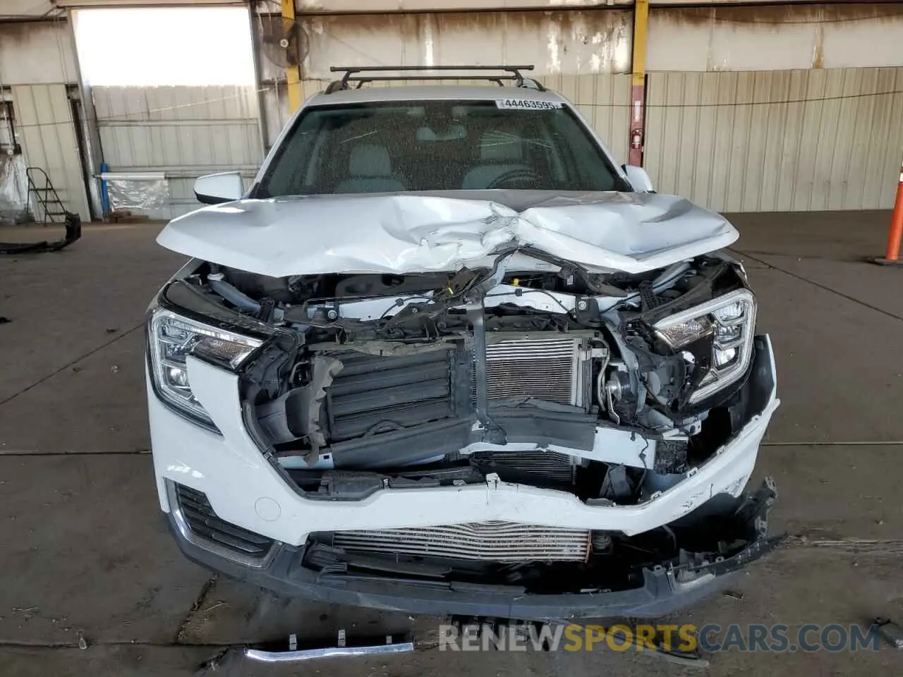 5 fotografías del automóvil dañado 3GKALMEV5NL297966 GMC TERRAIN 2022