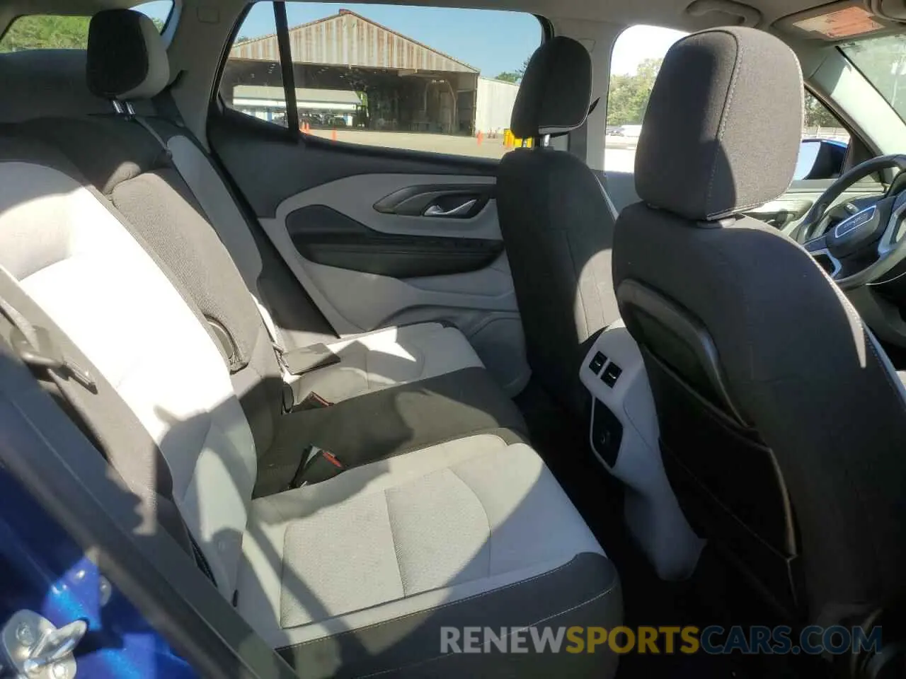 10 fotografías del automóvil dañado 3GKALMEV6NL305668 GMC TERRAIN 2022