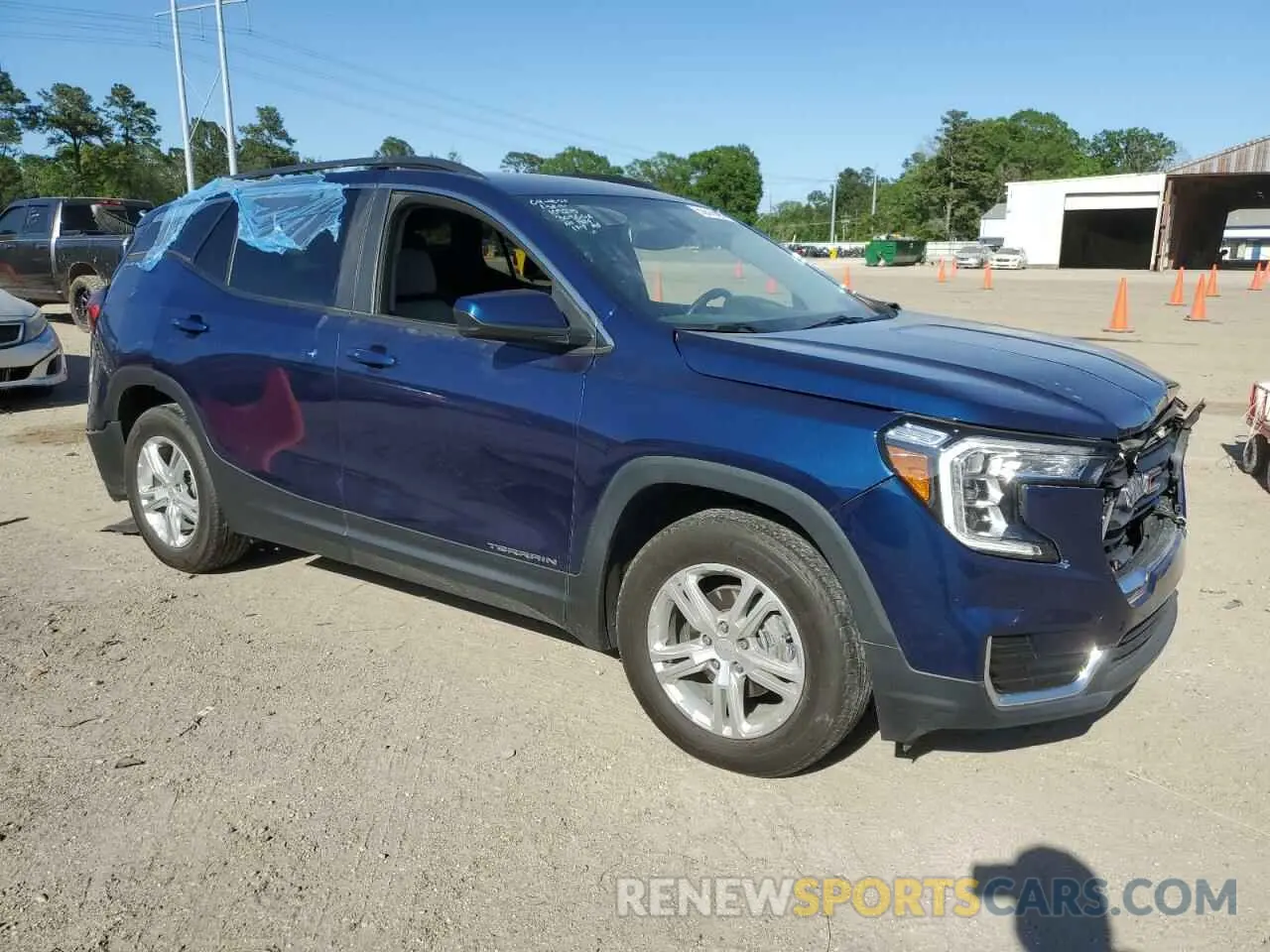 4 fotografías del automóvil dañado 3GKALMEV6NL305668 GMC TERRAIN 2022