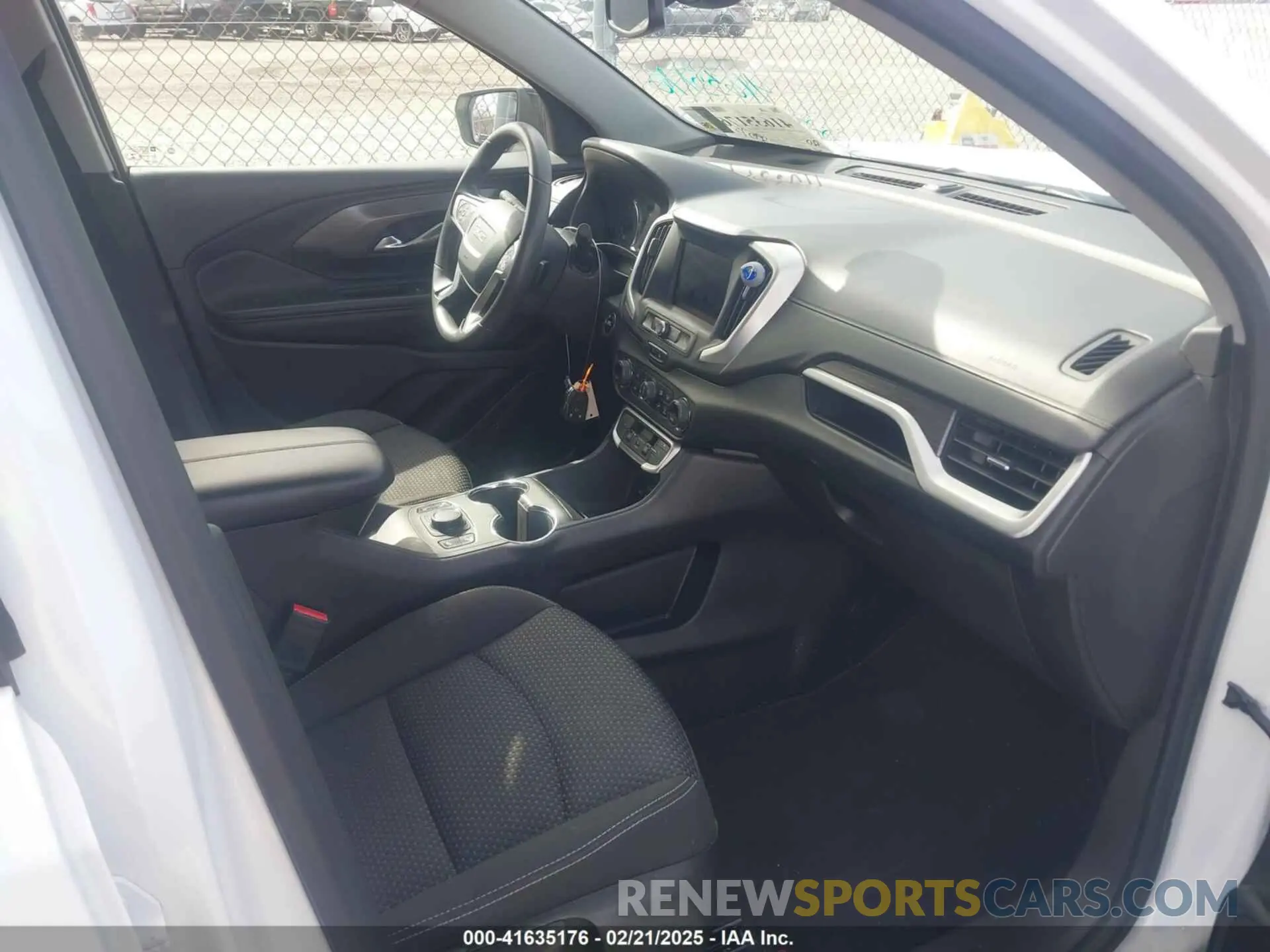 5 fotografías del automóvil dañado 3GKALMEV6NL309218 GMC TERRAIN 2022