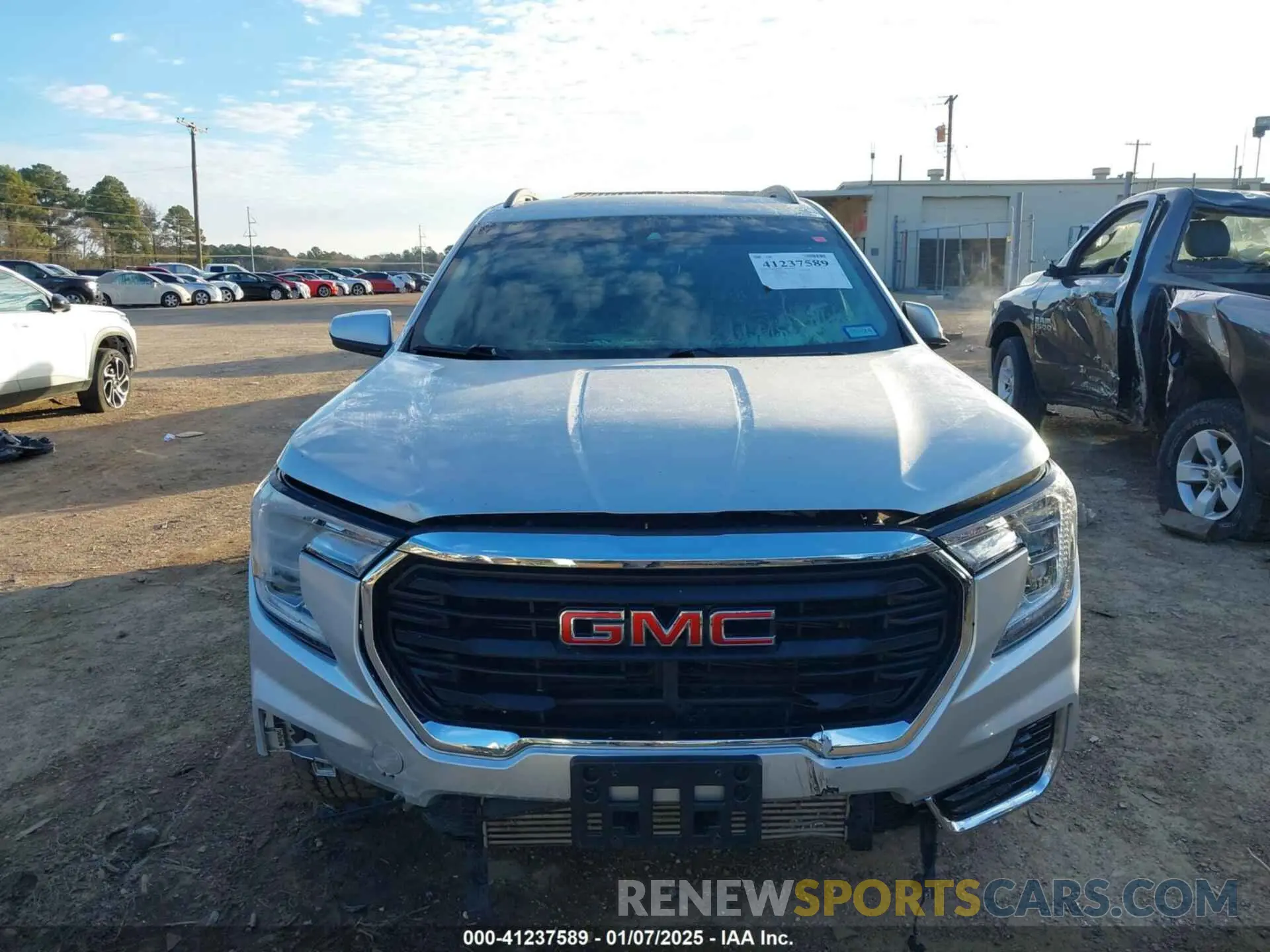 13 fotografías del automóvil dañado 3GKALMEV8NL101079 GMC TERRAIN 2022