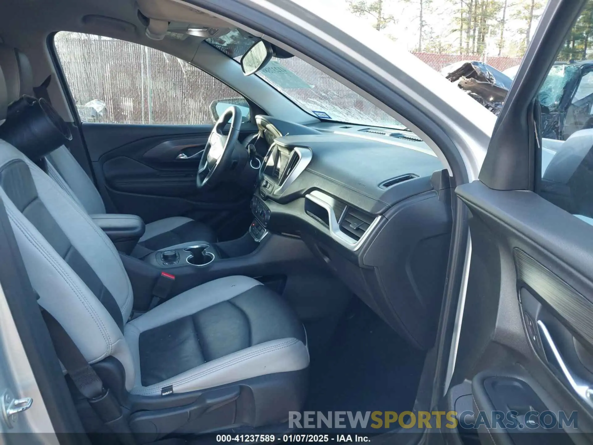 5 fotografías del automóvil dañado 3GKALMEV8NL101079 GMC TERRAIN 2022
