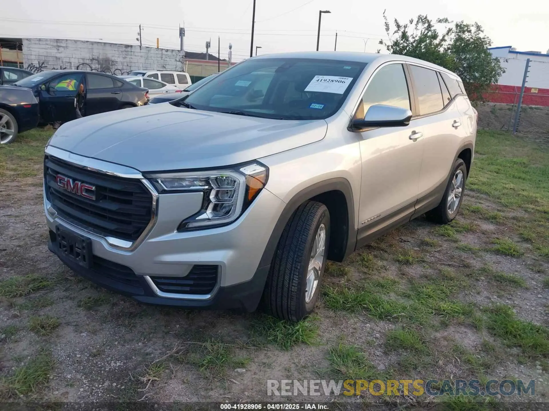 2 fotografías del automóvil dañado 3GKALMEV8NL114396 GMC TERRAIN 2022