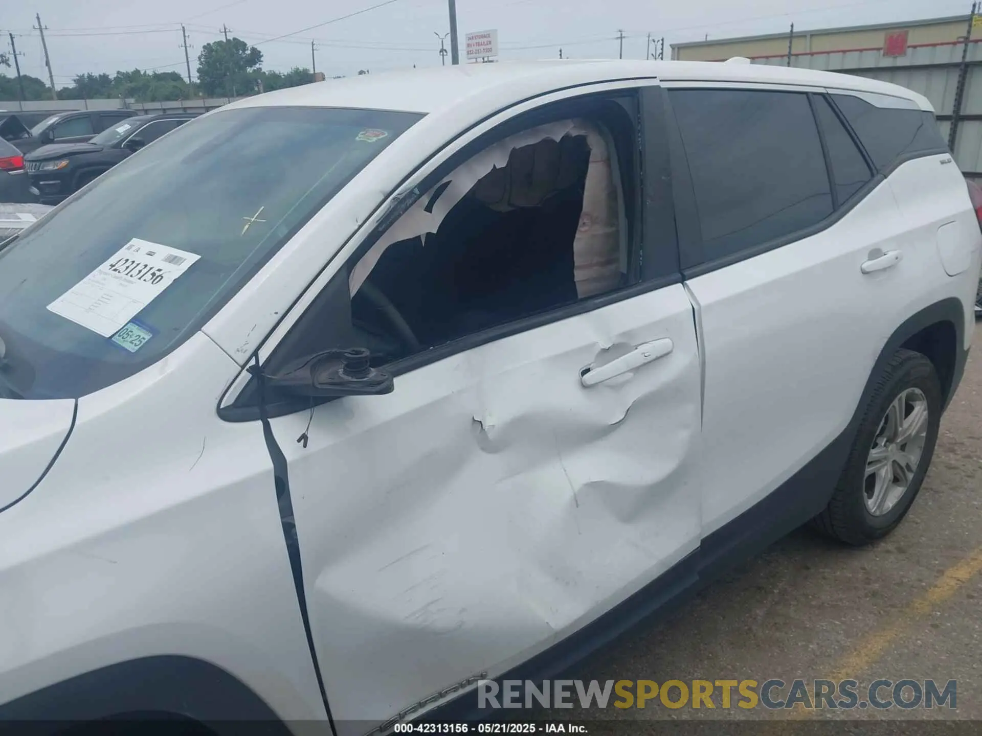 6 fotografías del automóvil dañado 3GKALMEV9NL145107 GMC TERRAIN 2022