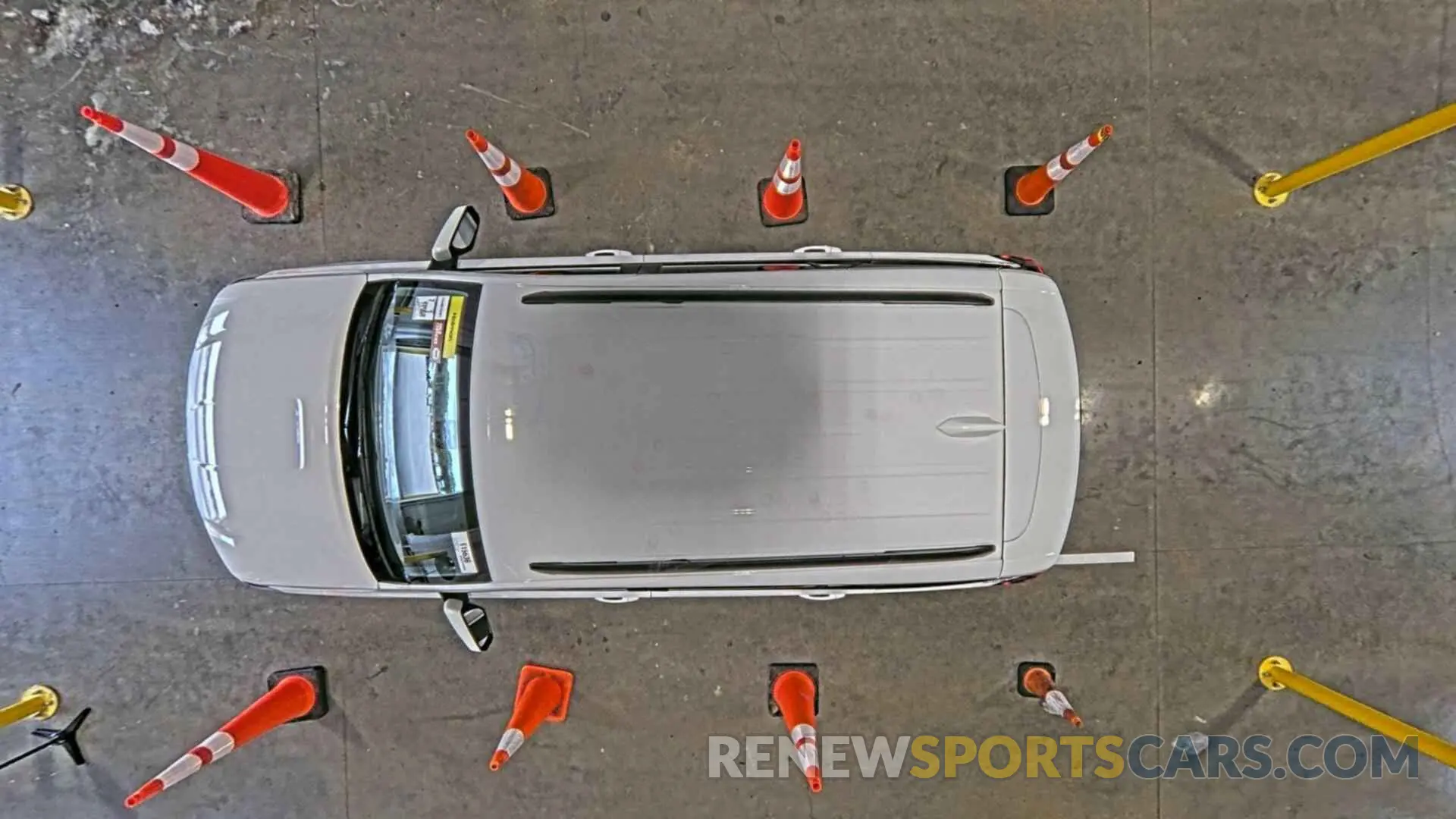 28 fotografías del automóvil dañado 3GKALMEV9NL212210 GMC TERRAIN 2022