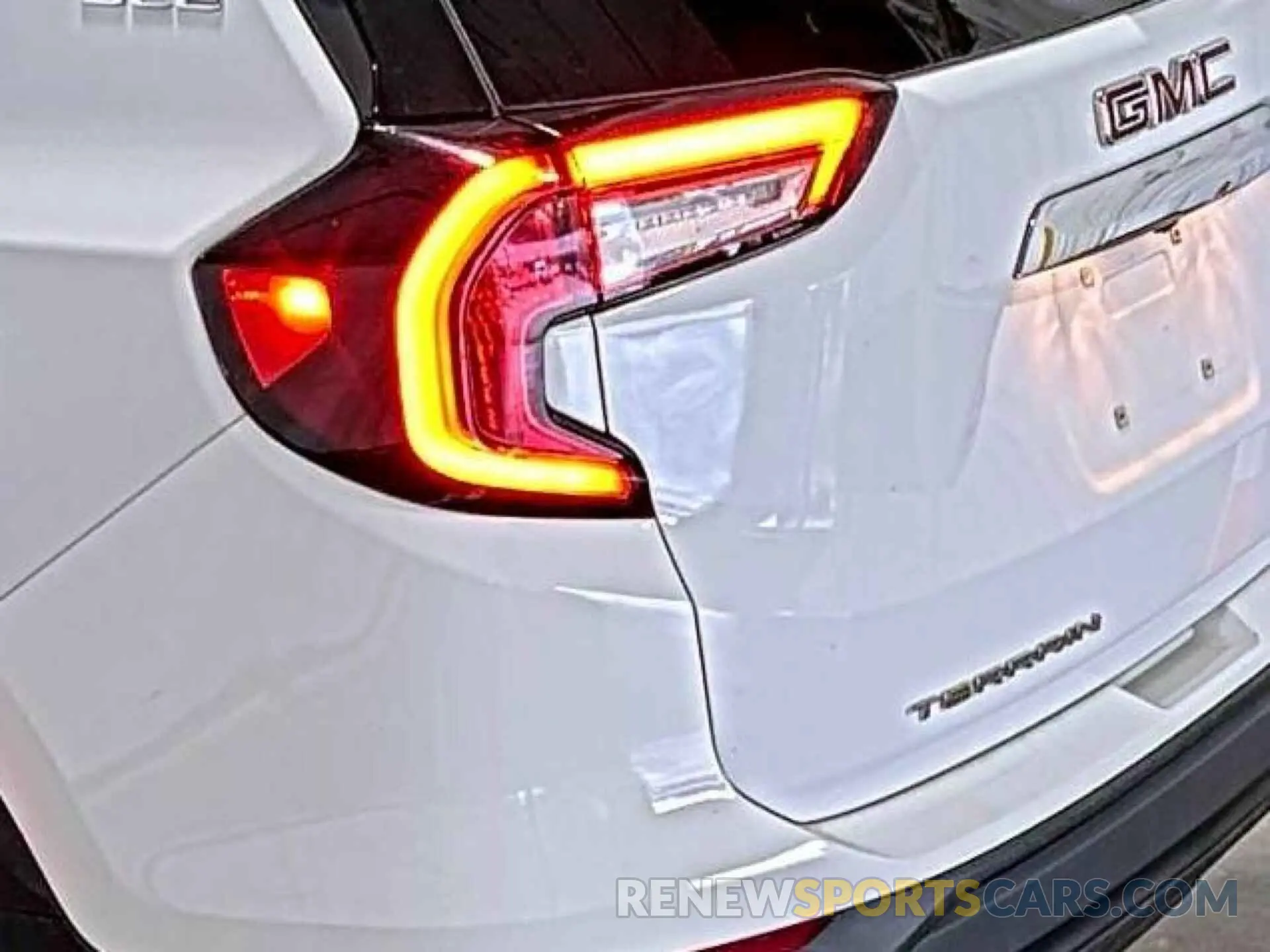7 fotografías del automóvil dañado 3GKALMEV9NL212210 GMC TERRAIN 2022