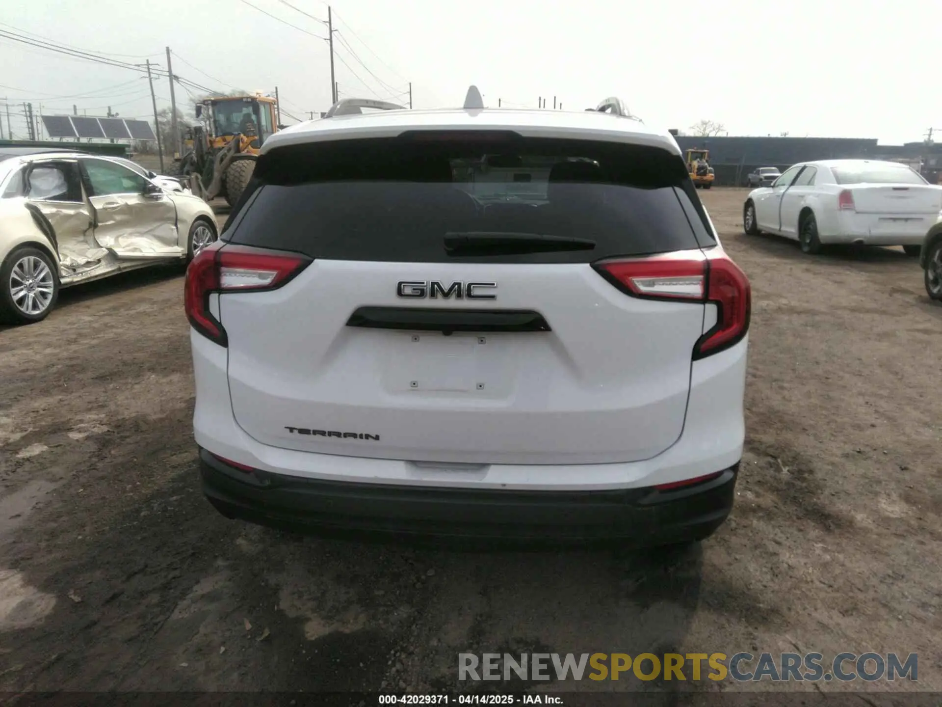 16 fotografías del automóvil dañado 3GKALMEVXNL170159 GMC TERRAIN 2022