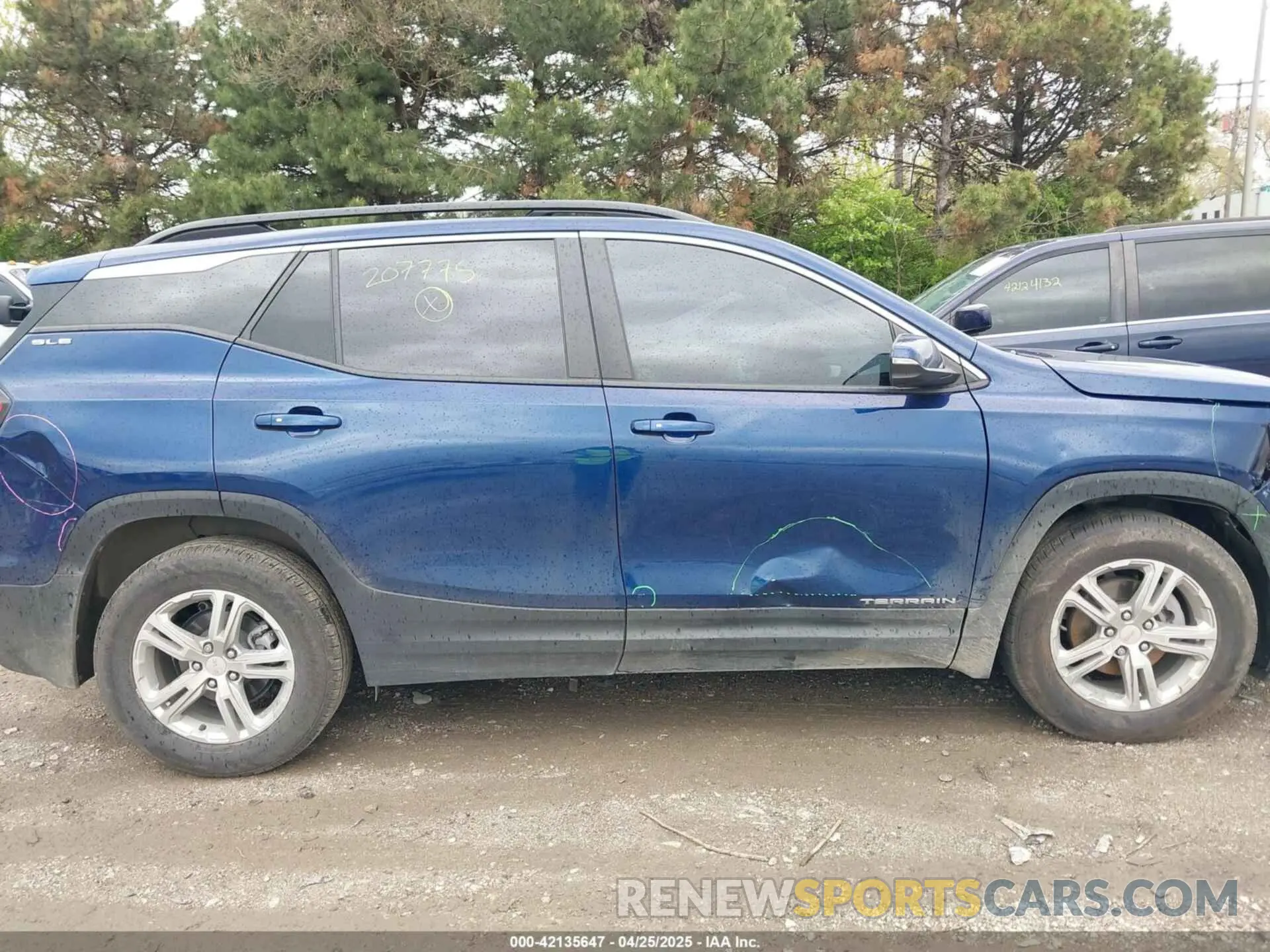 12 fotografías del automóvil dañado 3GKALMEVXNL207775 GMC TERRAIN 2022