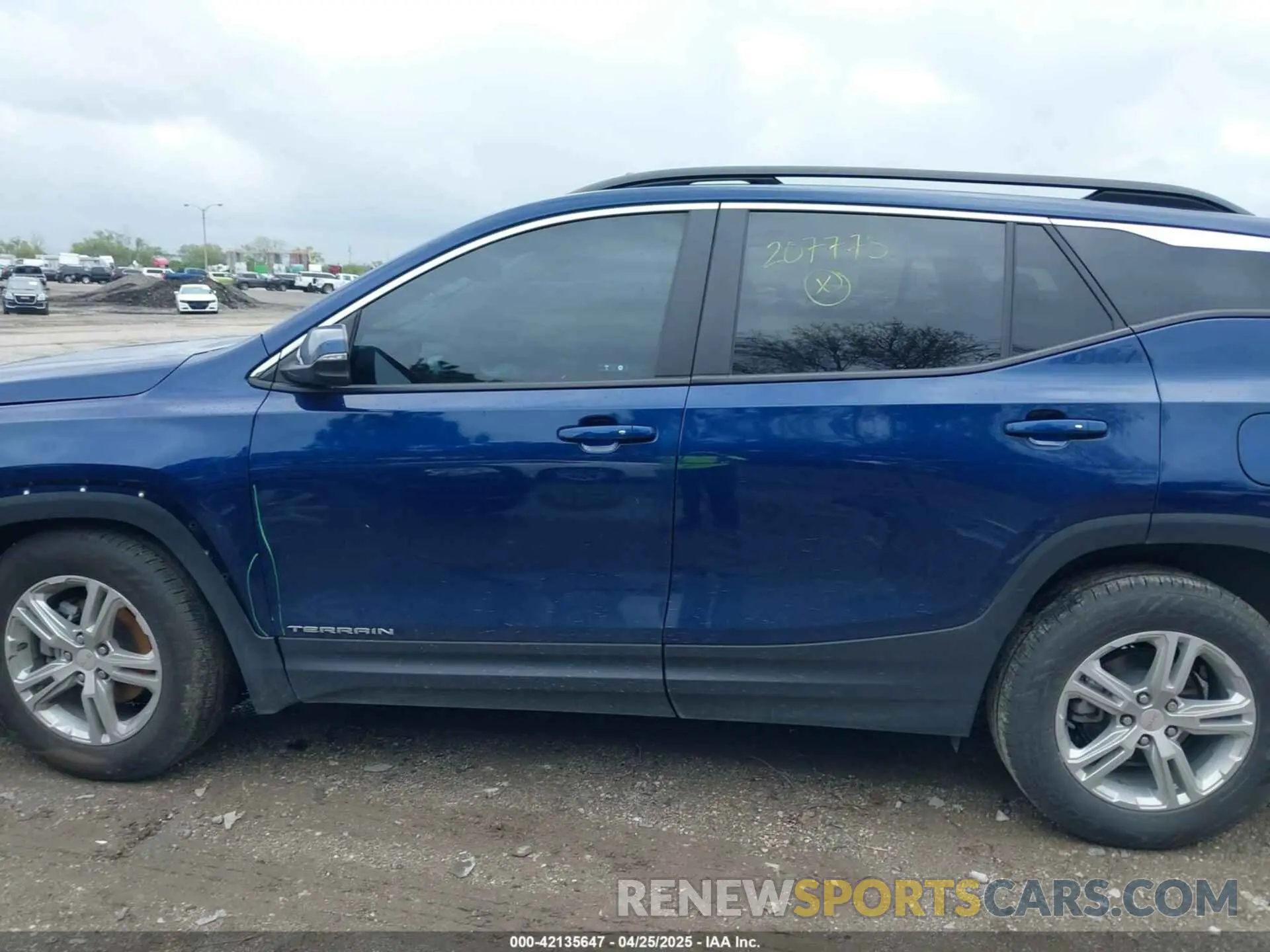 13 fotografías del automóvil dañado 3GKALMEVXNL207775 GMC TERRAIN 2022