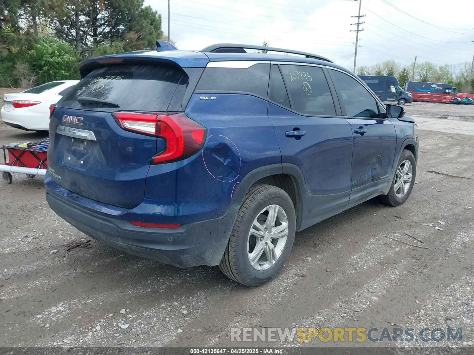 4 fotografías del automóvil dañado 3GKALMEVXNL207775 GMC TERRAIN 2022