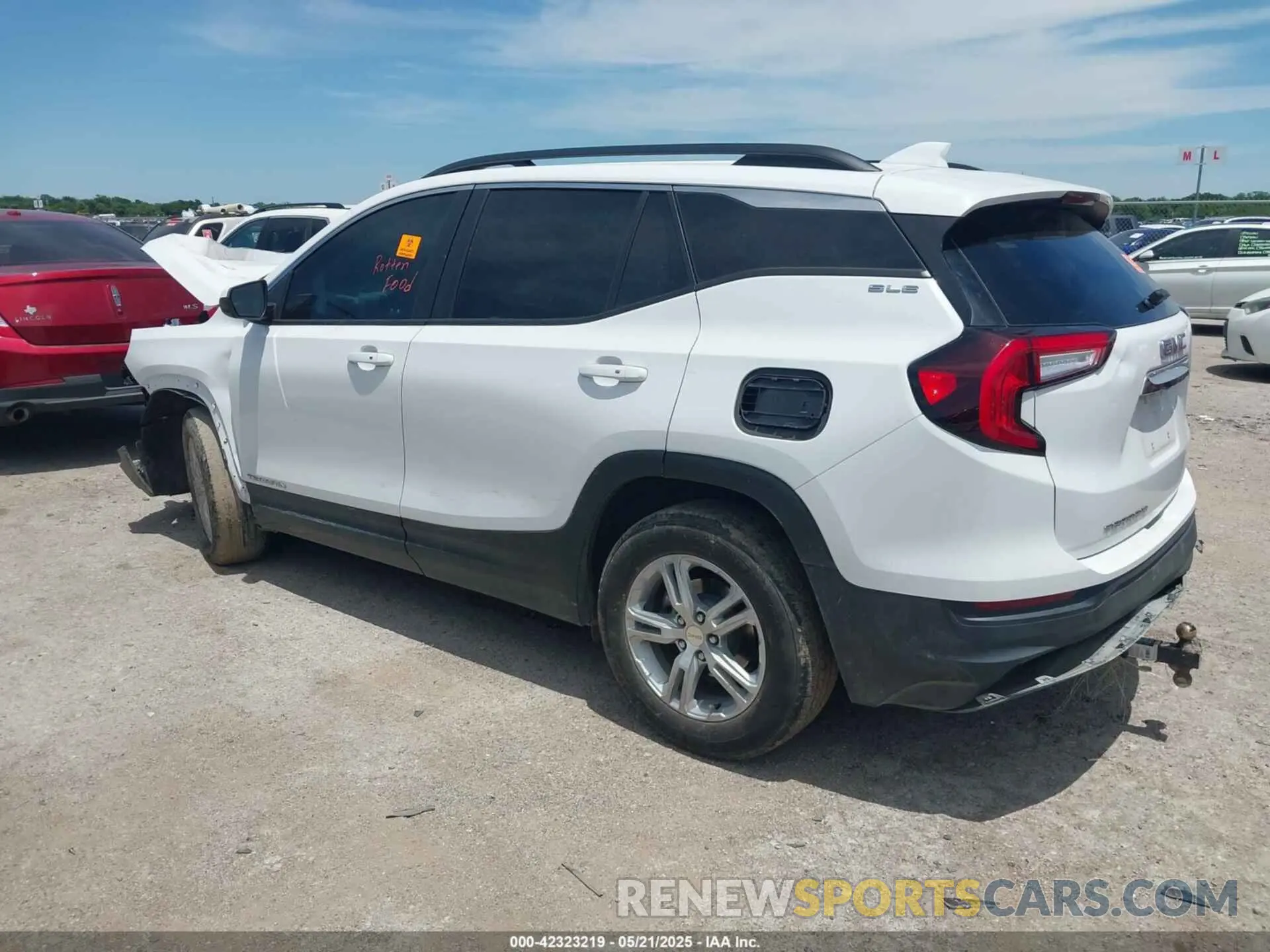 3 fotografías del automóvil dañado 3GKALMEVXNL252859 GMC TERRAIN 2022