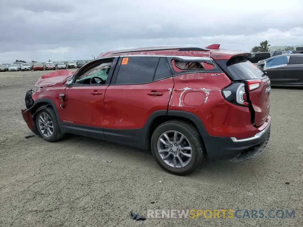2 fotografías del automóvil dañado 3GKALPEV1NL167801 GMC TERRAIN 2022
