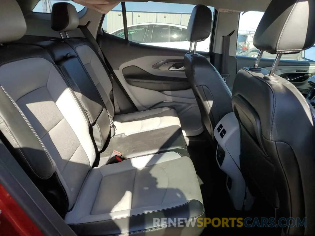 10 fotografías del automóvil dañado 3GKALPEV1NL205690 GMC TERRAIN 2022