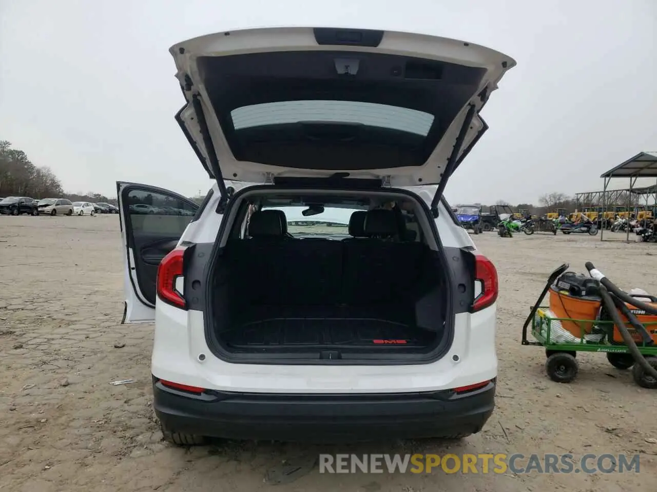 6 fotografías del automóvil dañado 3GKALPEV1NL206693 GMC TERRAIN 2022