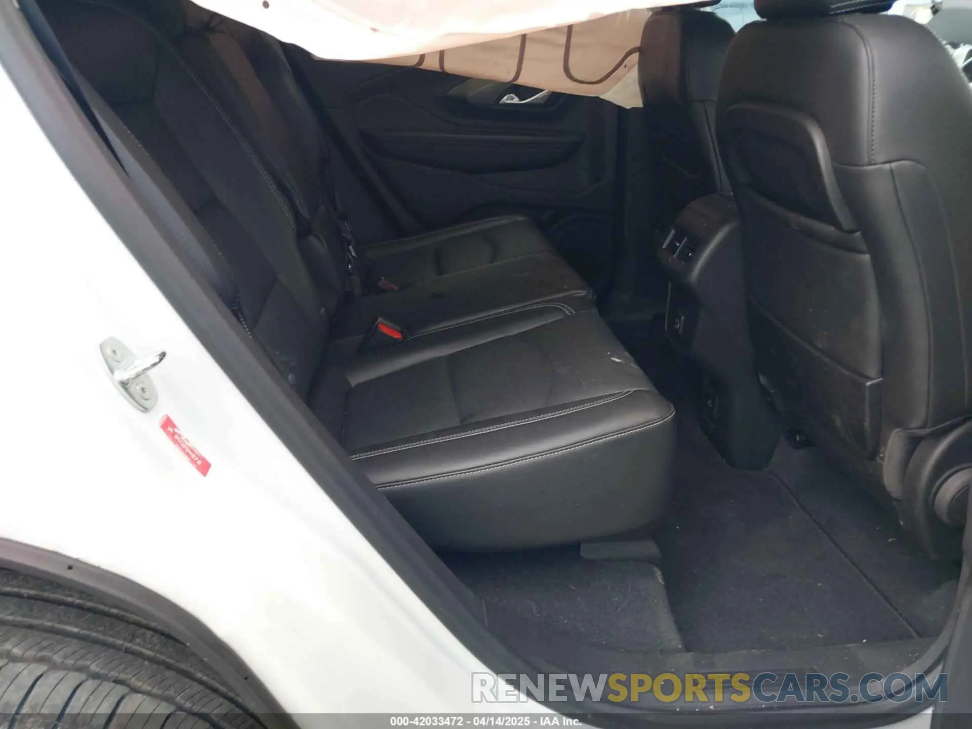 8 fotografías del automóvil dañado 3GKALPEV4NL110119 GMC TERRAIN 2022