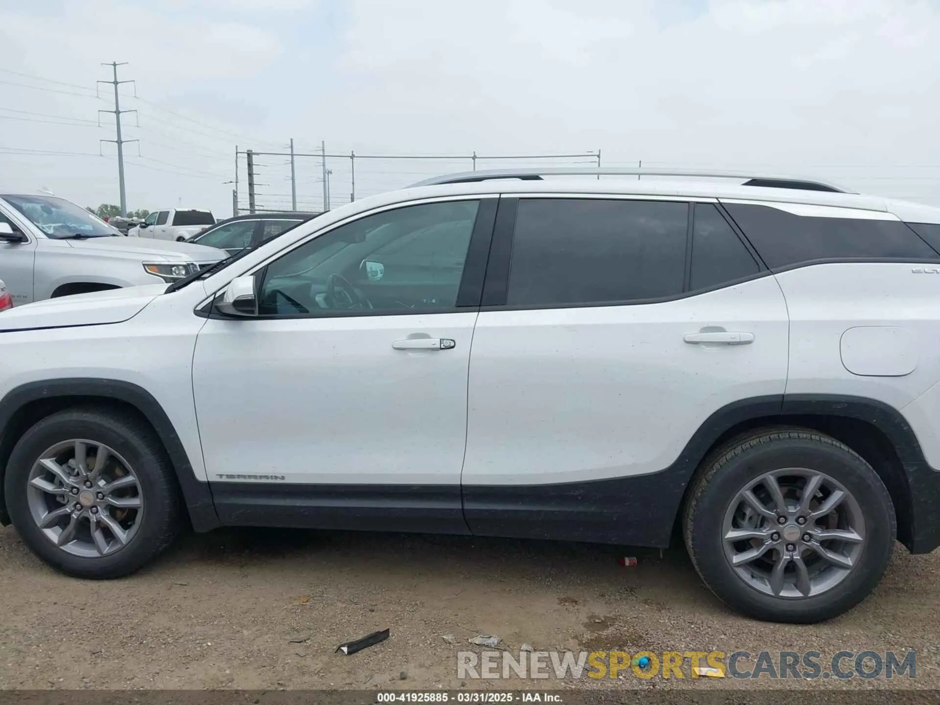 13 fotografías del automóvil dañado 3GKALPEV4NL144092 GMC TERRAIN 2022