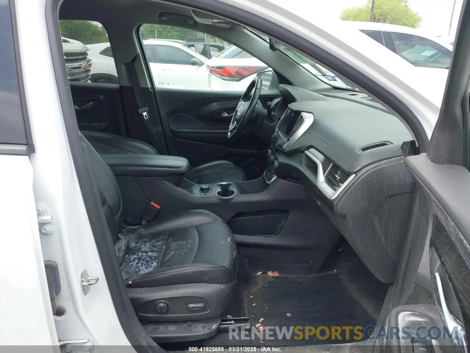 5 fotografías del automóvil dañado 3GKALPEV4NL144092 GMC TERRAIN 2022