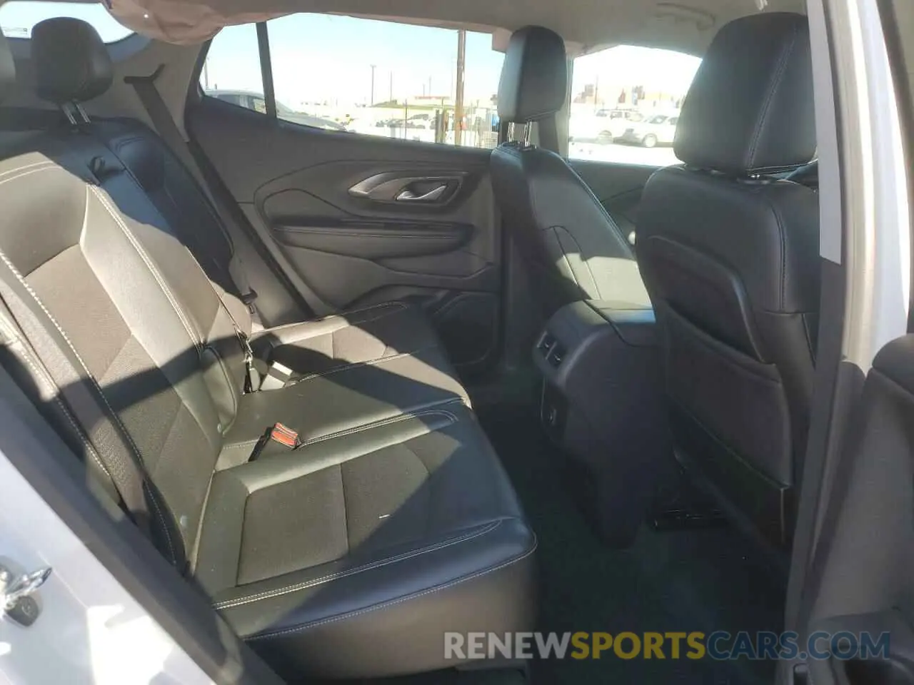 10 fotografías del automóvil dañado 3GKALPEV4NL158185 GMC TERRAIN 2022