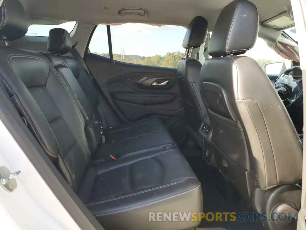 11 fotografías del automóvil dañado 3GKALPEV5NL101994 GMC TERRAIN 2022