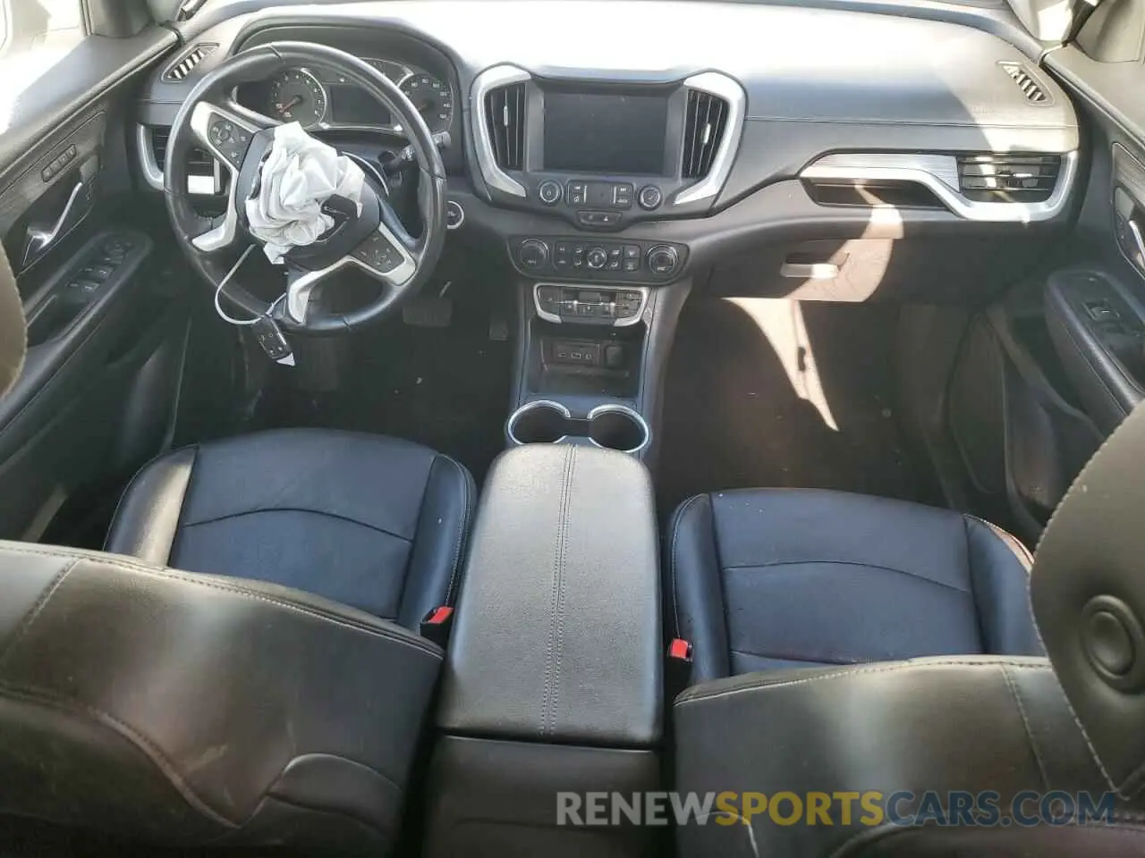 8 fotografías del automóvil dañado 3GKALPEV5NL101994 GMC TERRAIN 2022