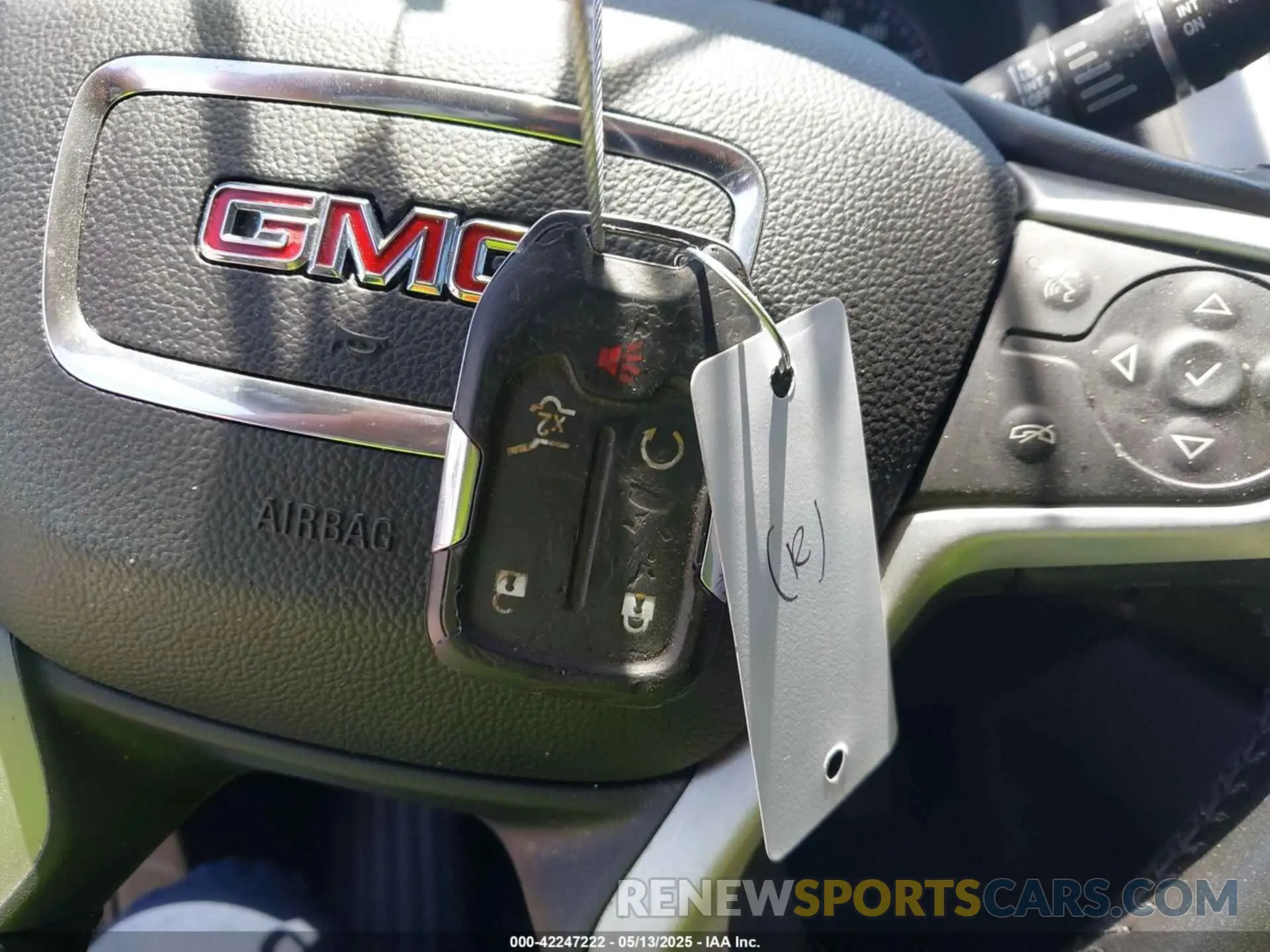 11 fotografías del automóvil dañado 3GKALPEVXNL280050 GMC TERRAIN 2022