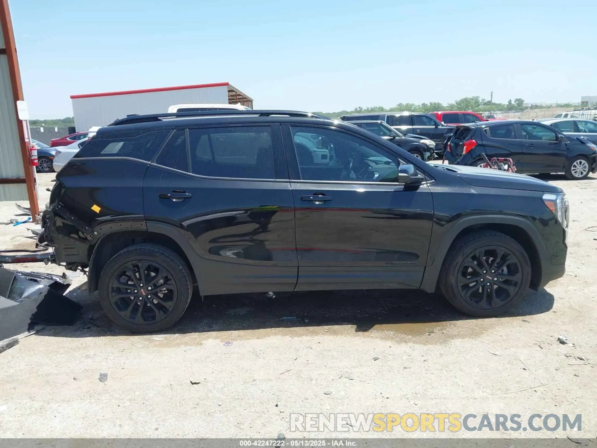 13 fotografías del automóvil dañado 3GKALPEVXNL280050 GMC TERRAIN 2022