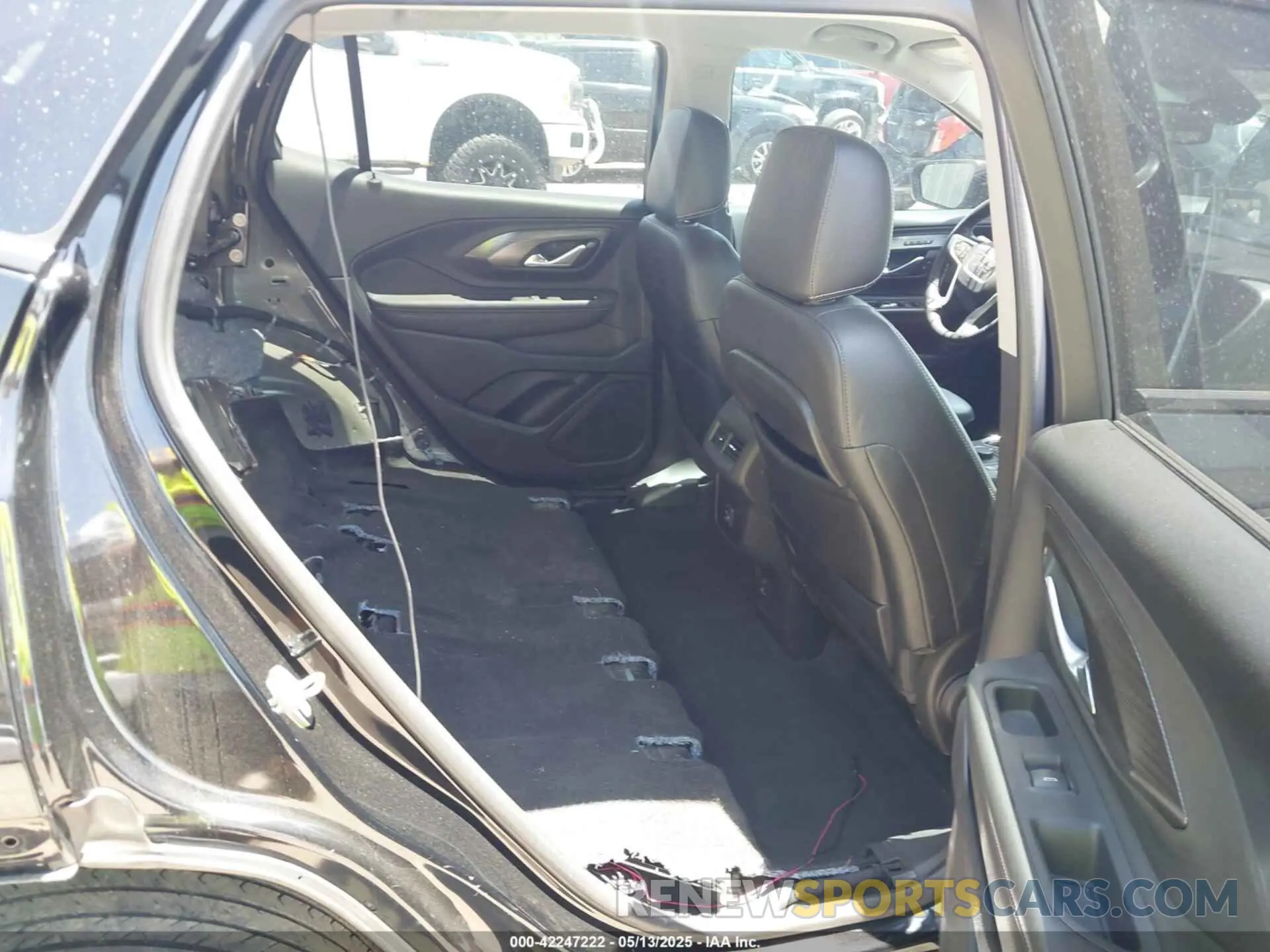 8 fotografías del automóvil dañado 3GKALPEVXNL280050 GMC TERRAIN 2022