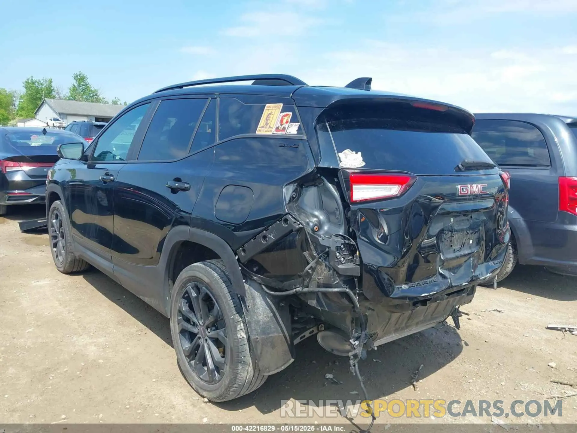 3 fotografías del automóvil dañado 3GKALTEV0NL206712 GMC TERRAIN 2022