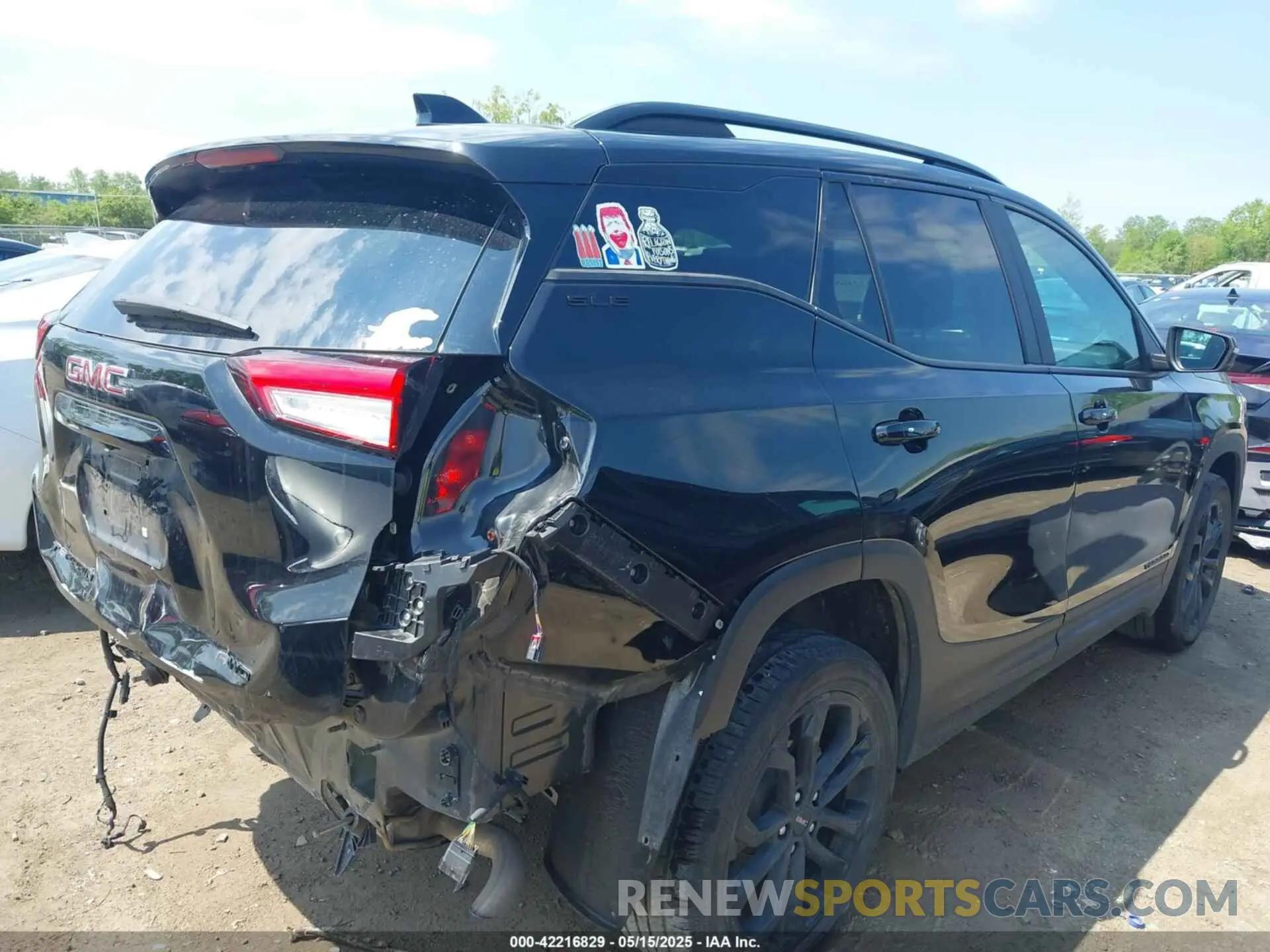 4 fotografías del automóvil dañado 3GKALTEV0NL206712 GMC TERRAIN 2022