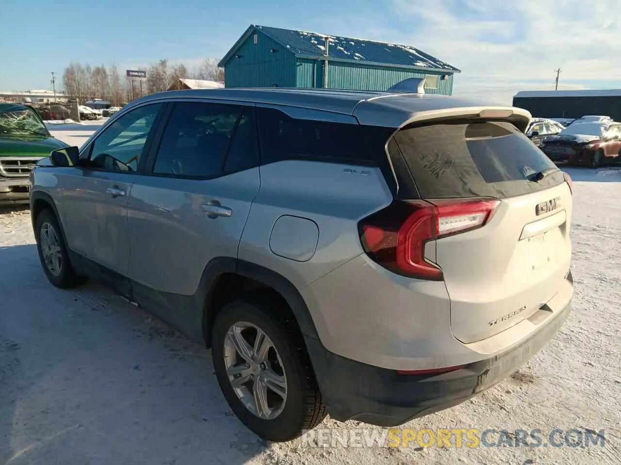 2 fotografías del automóvil dañado 3GKALTEV3NL142343 GMC TERRAIN 2022
