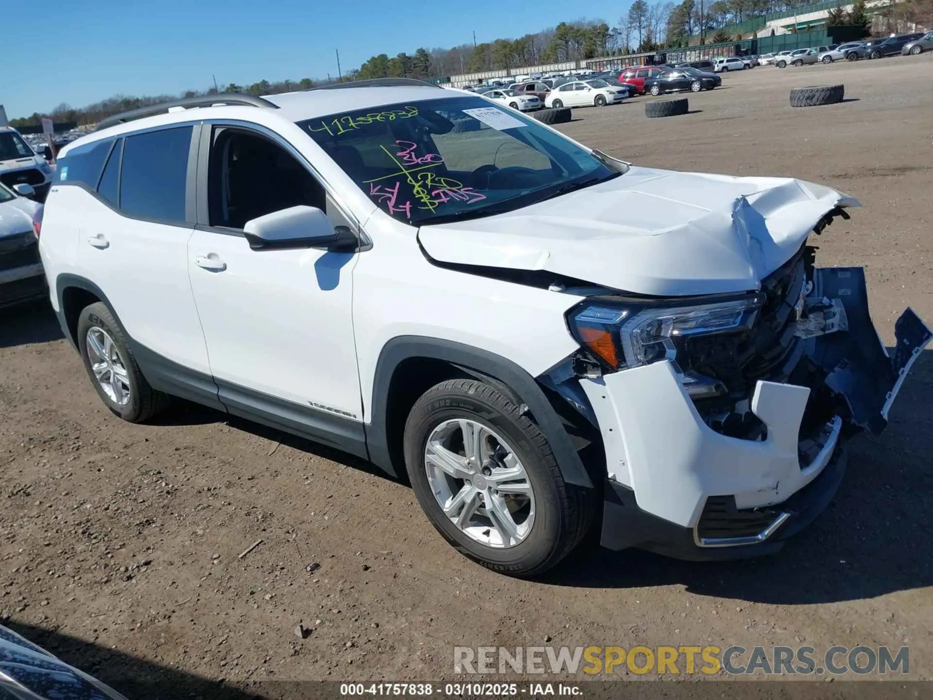 13 fotografías del automóvil dañado 3GKALTEV5NL143719 GMC TERRAIN 2022