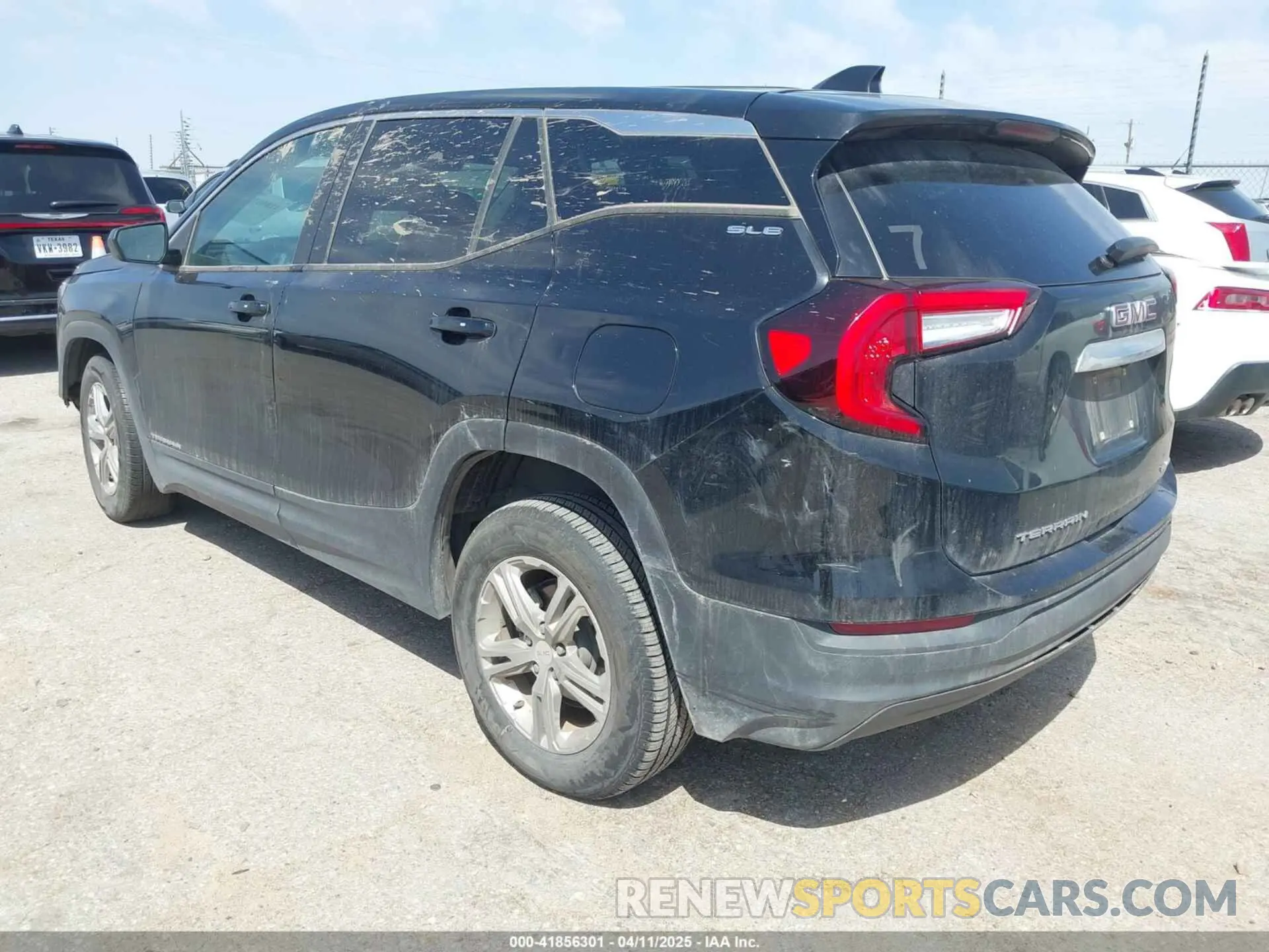 3 fotografías del automóvil dañado 3GKALTEV5NL173612 GMC TERRAIN 2022