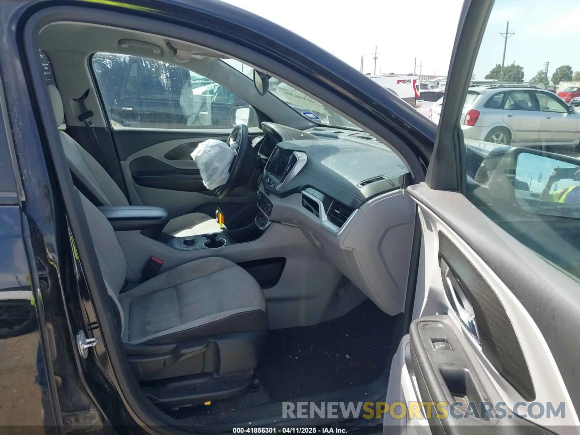 5 fotografías del automóvil dañado 3GKALTEV5NL173612 GMC TERRAIN 2022