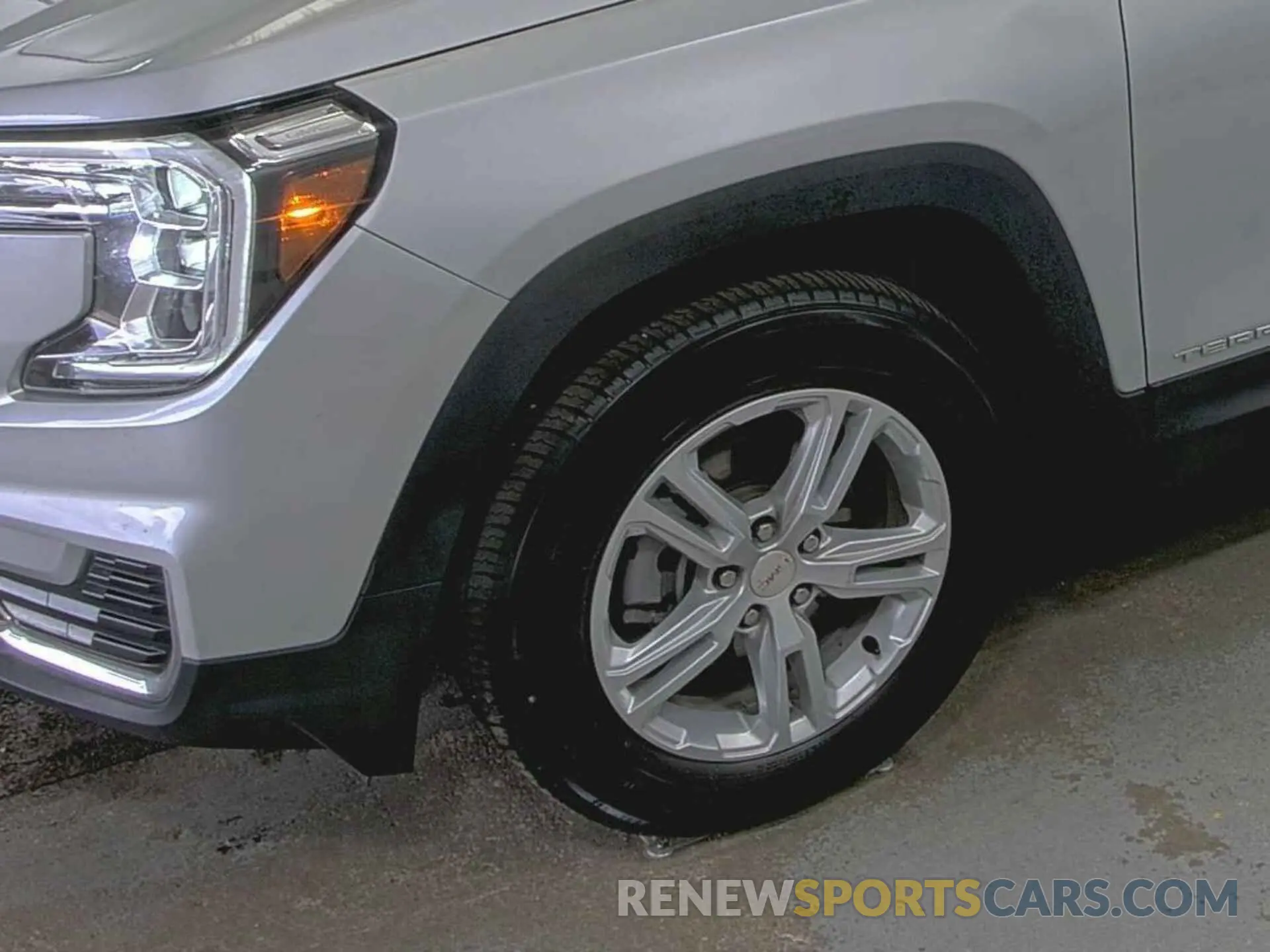 12 fotografías del automóvil dañado 3GKALTEV5NL230570 GMC TERRAIN 2022