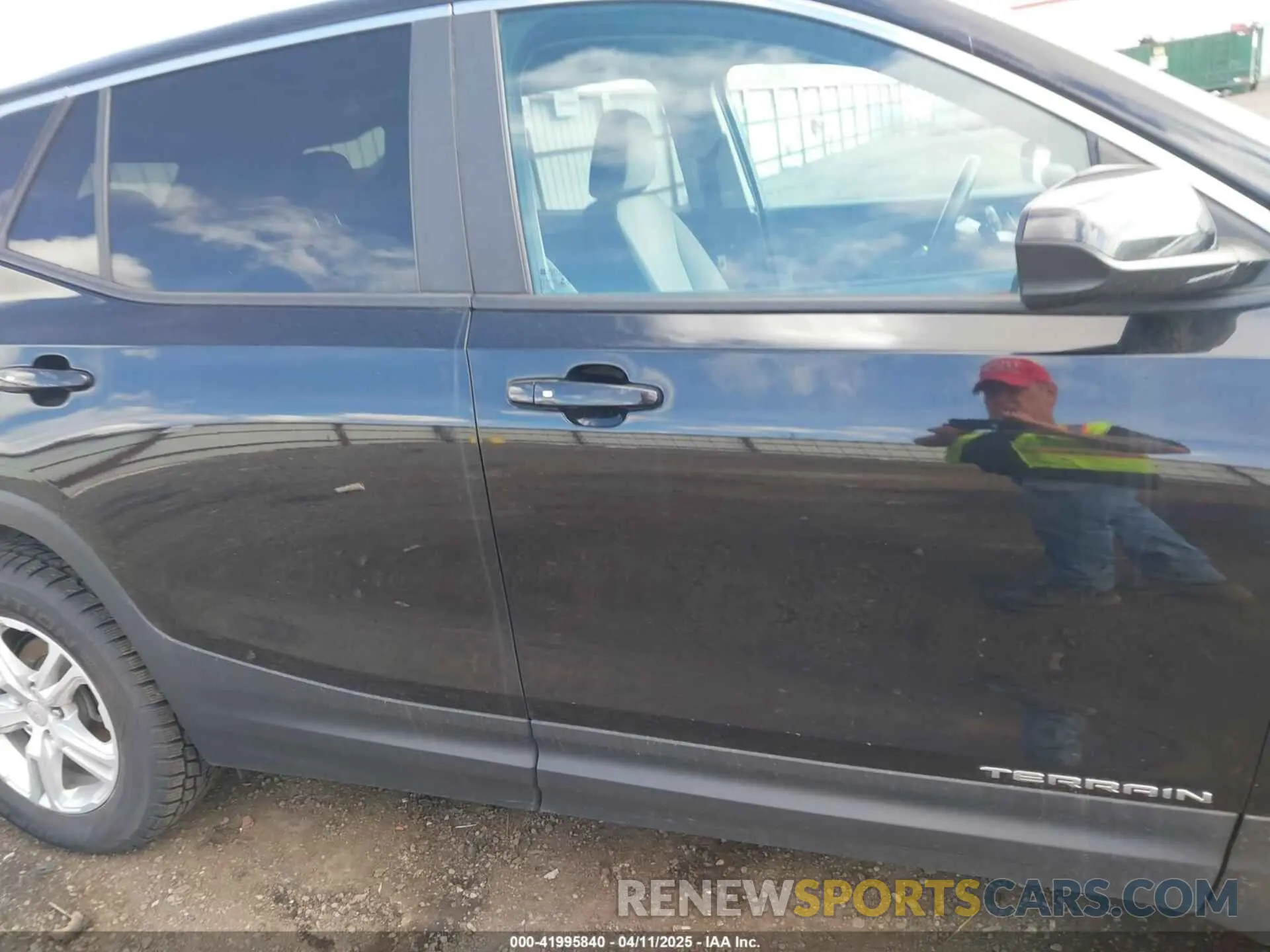 13 fotografías del automóvil dañado 3GKALTEV6NL167656 GMC TERRAIN 2022