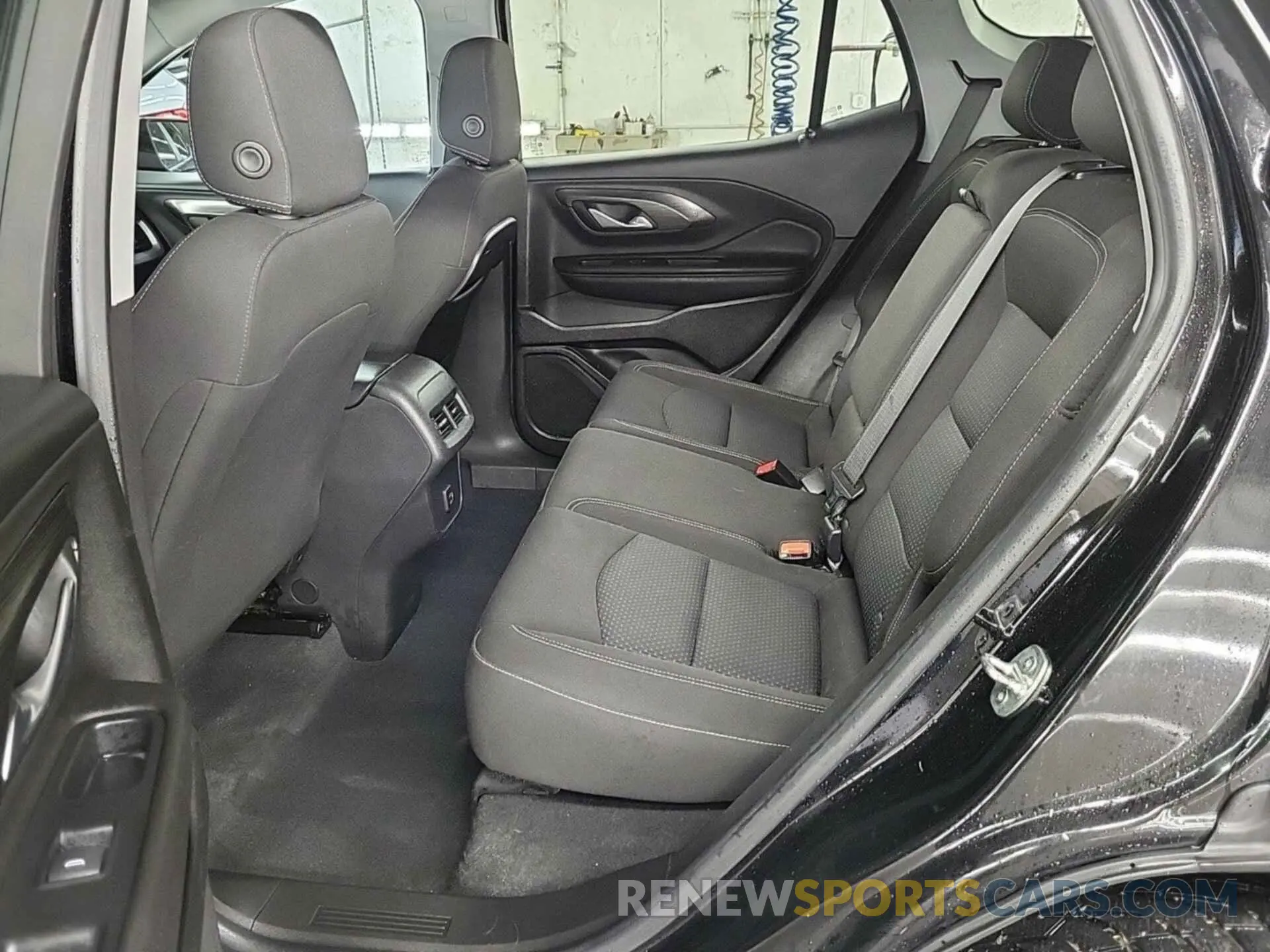 2 fotografías del automóvil dañado 3GKALTEV7NL234328 GMC TERRAIN 2022