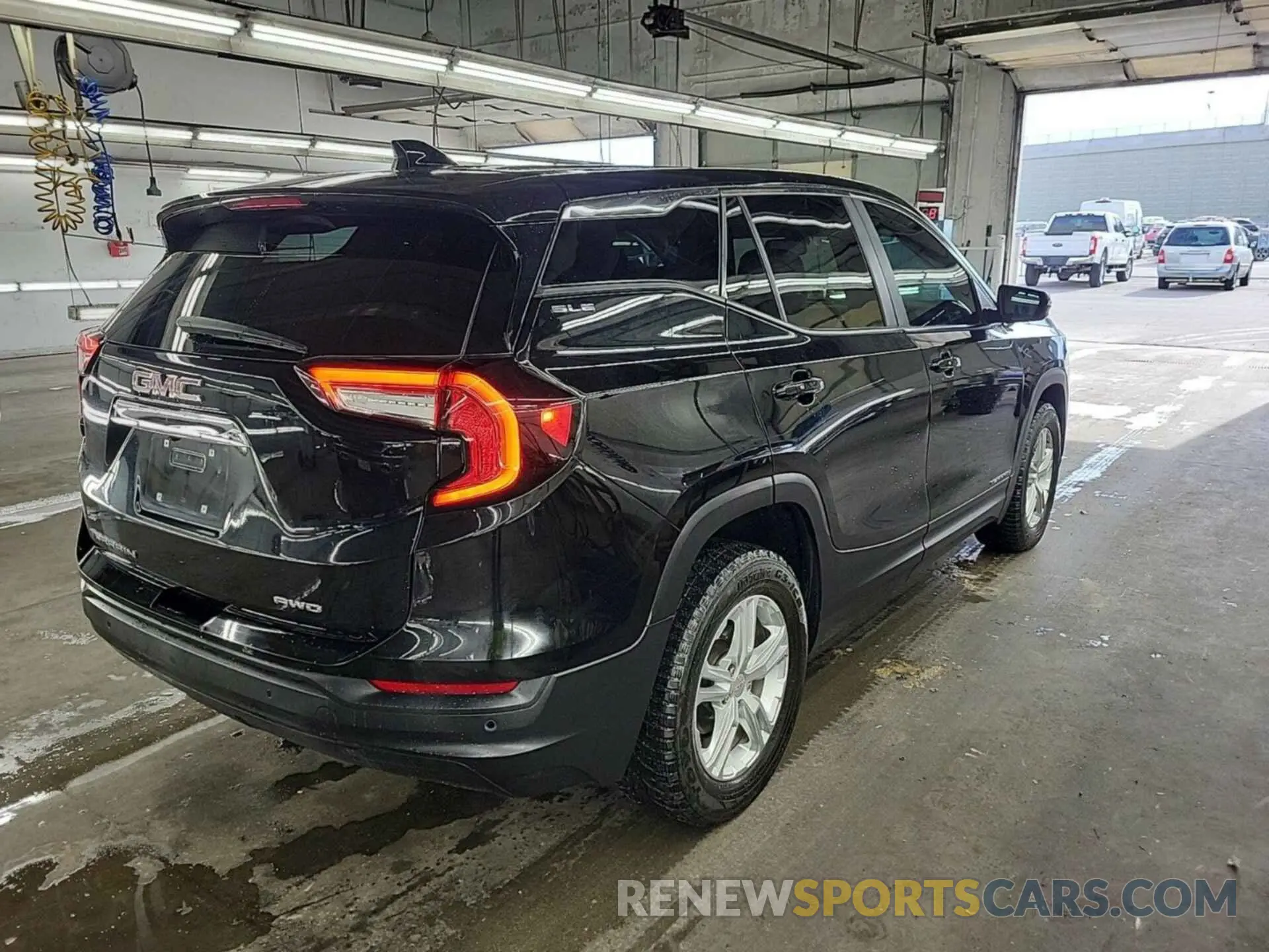 7 fotografías del automóvil dañado 3GKALTEV7NL234328 GMC TERRAIN 2022
