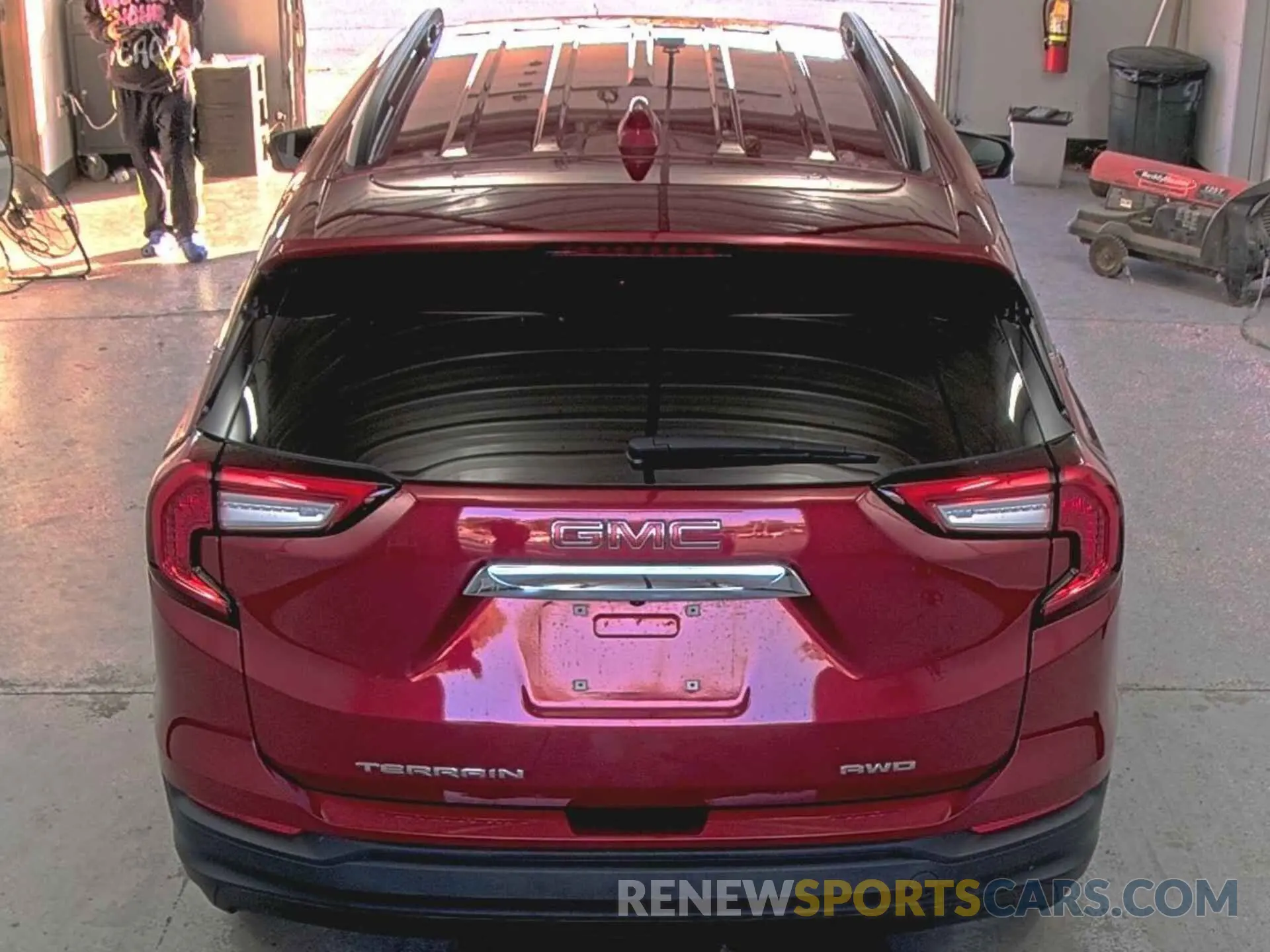 16 fotografías del automóvil dañado 3GKALTEV8NL201581 GMC TERRAIN 2022