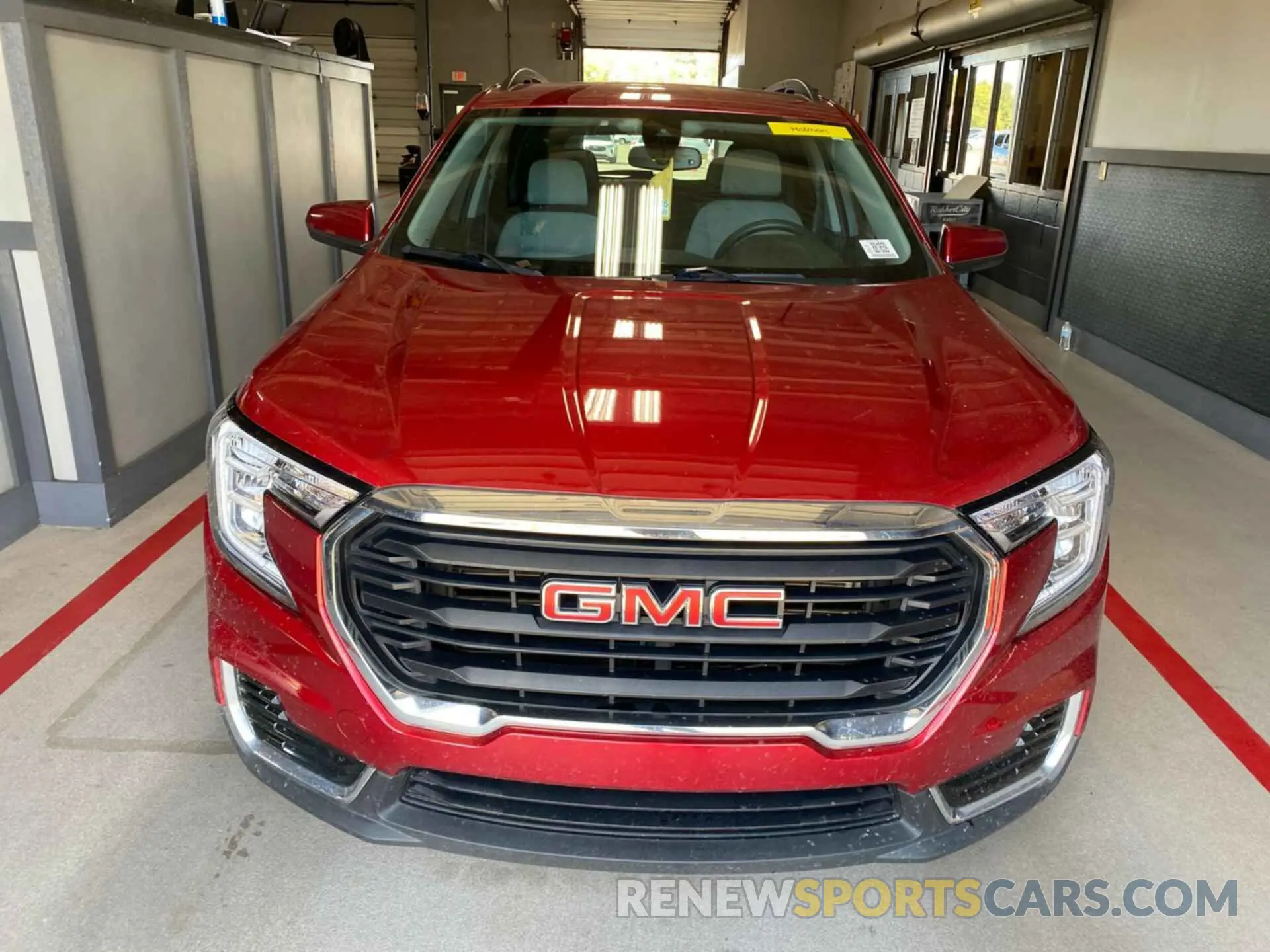 4 fotografías del automóvil dañado 3GKALTEV8NL201581 GMC TERRAIN 2022